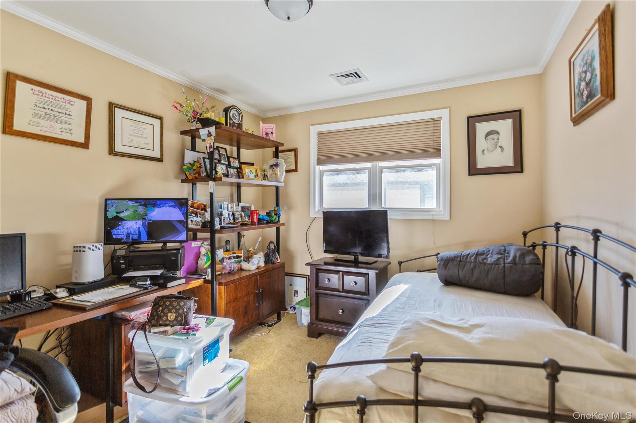 #12 photo, 23 Glen Road, Jericho , NY 11590