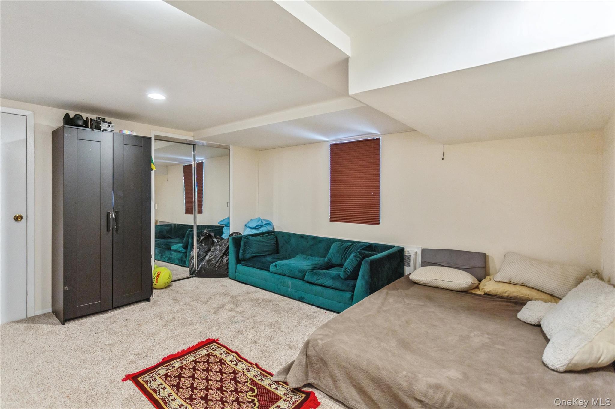 #17 photo, 23 Glen Road, Jericho , NY 11590