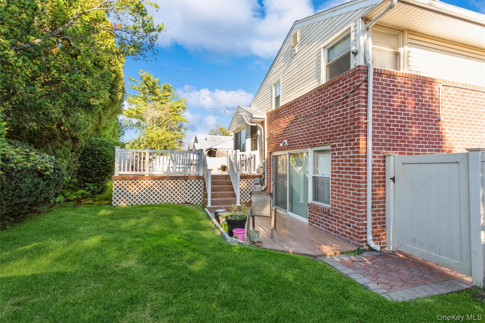 #20 photo, 23 Glen Road, Jericho , NY 11590