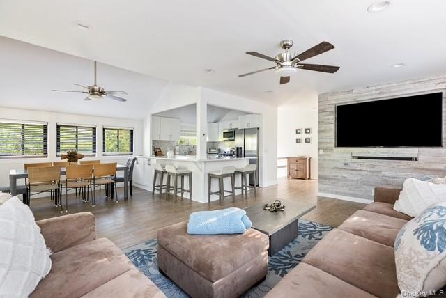 #7 photo, 294 Wilmot Road, サフォーク郡 Ocean Beach , NY 11770