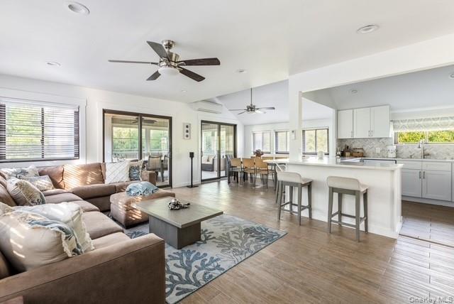 #9 photo, 294 Wilmot Road, サフォーク郡 Ocean Beach , NY 11770