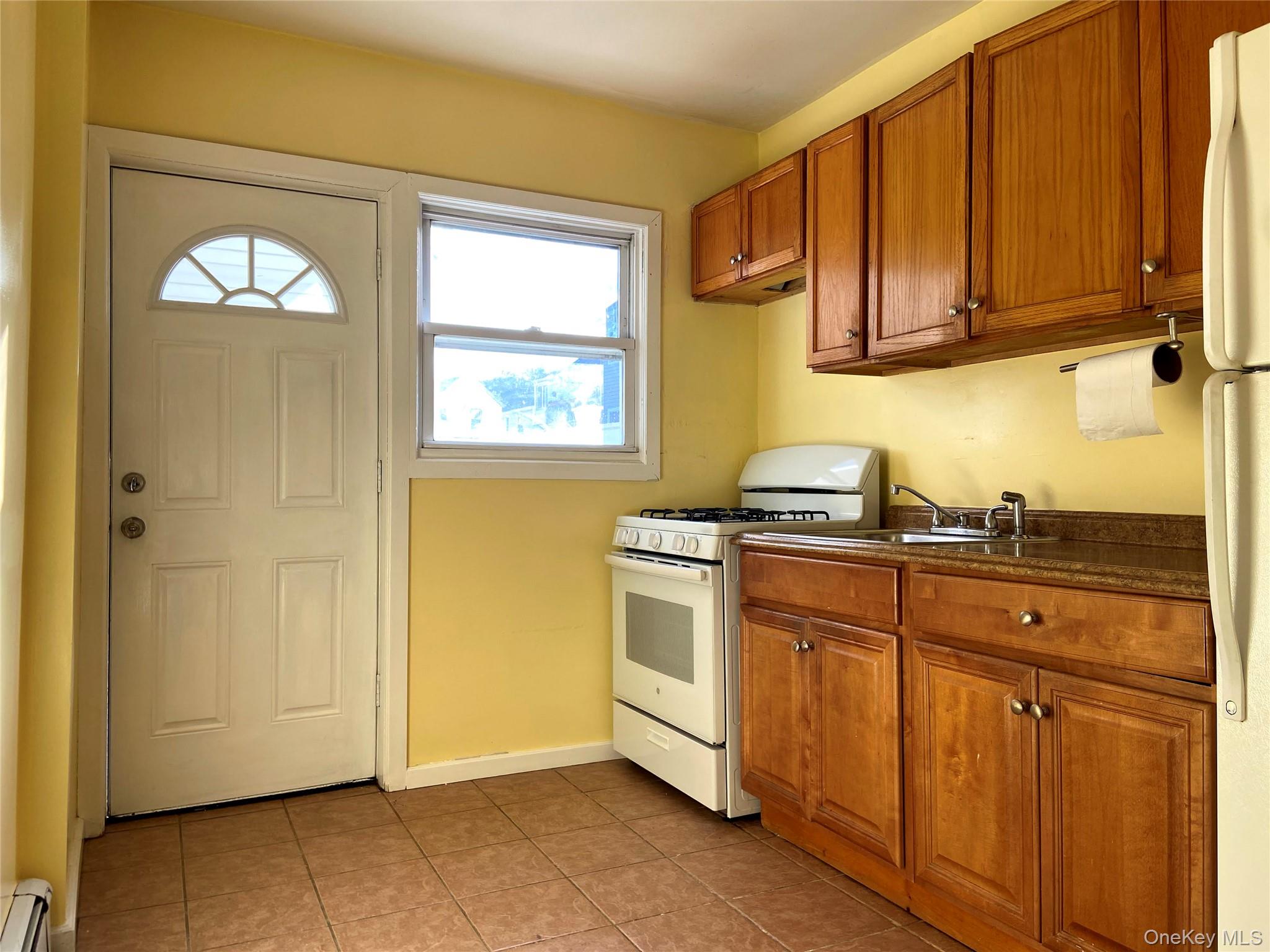 #12 photo, 10812 Union Hall Street, クイーンズ区 Jamaica , NY 11433