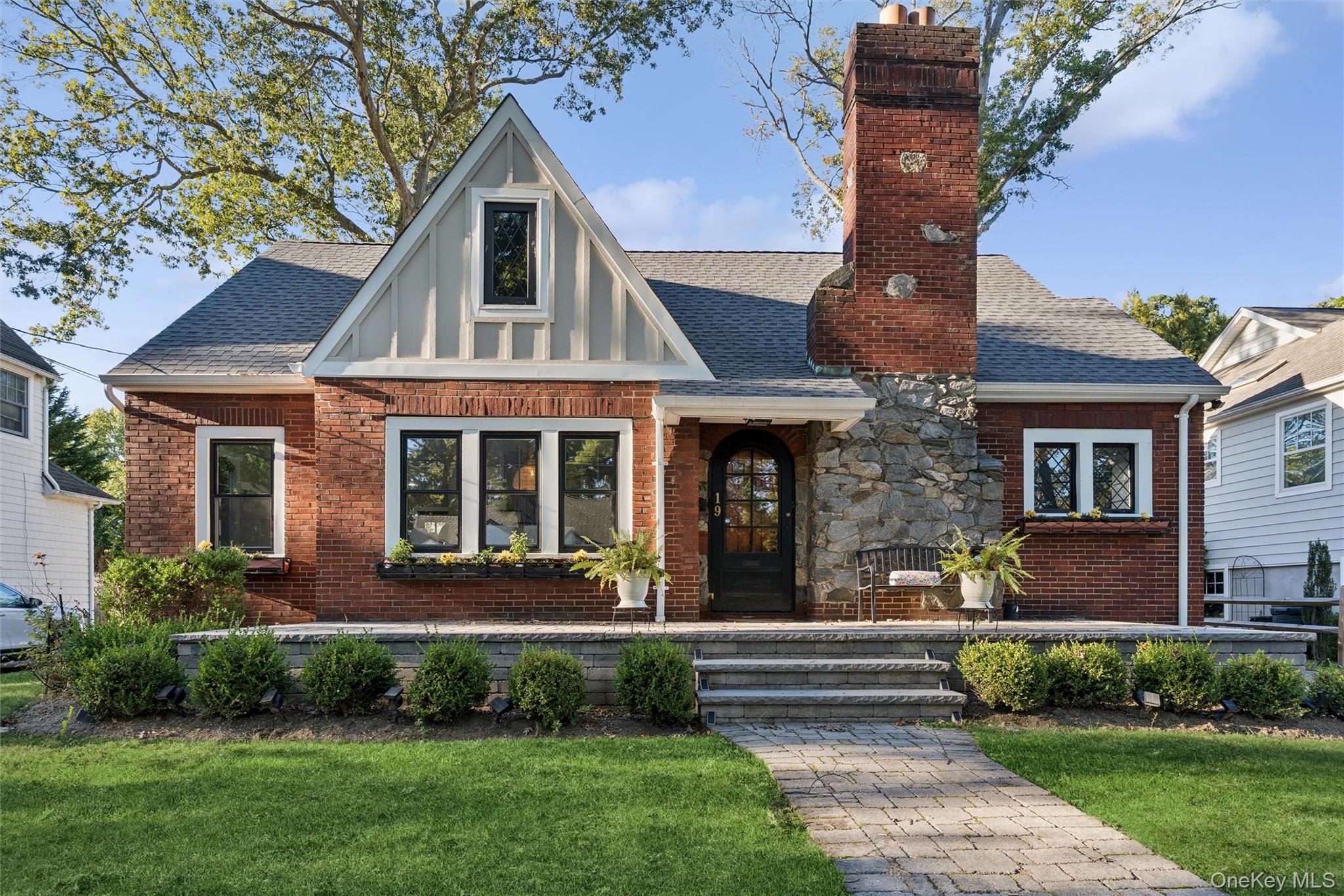 #1 photo, 19 Margaret Boulevard, Merrick , NY 11566