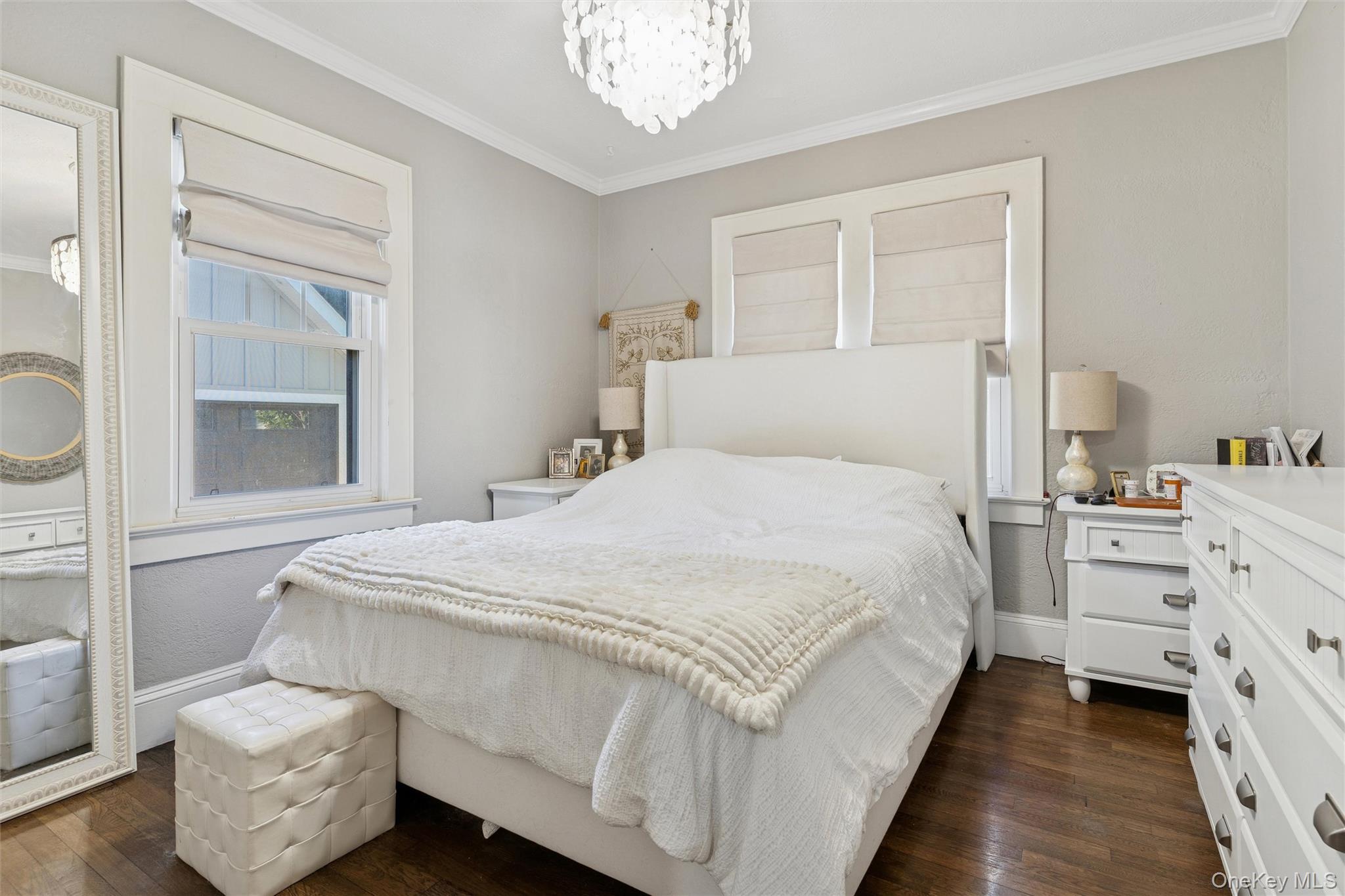 #14 photo, 19 Margaret Boulevard, Merrick , NY 11566