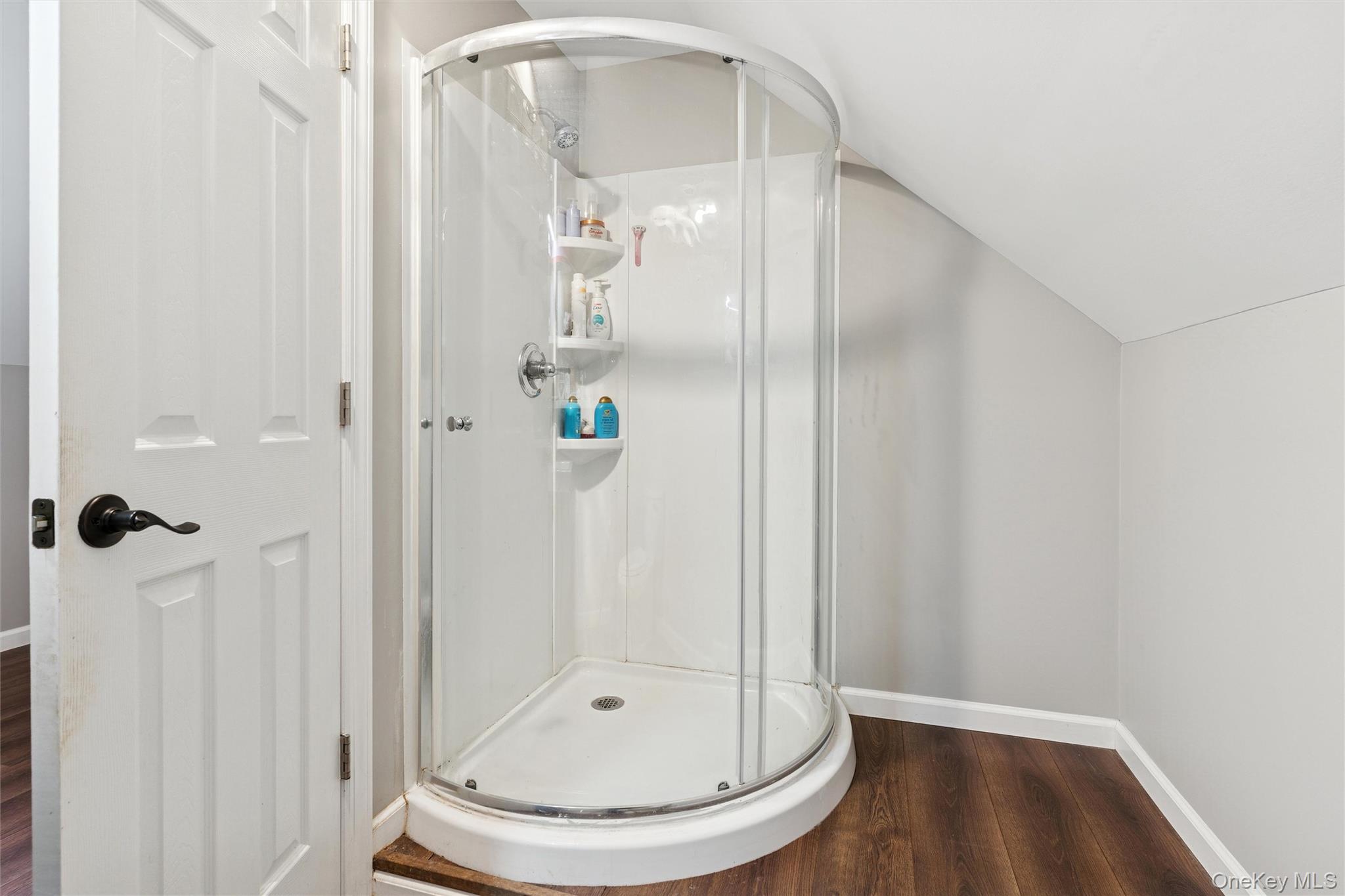 #16 photo, 19 Margaret Boulevard, Merrick , NY 11566