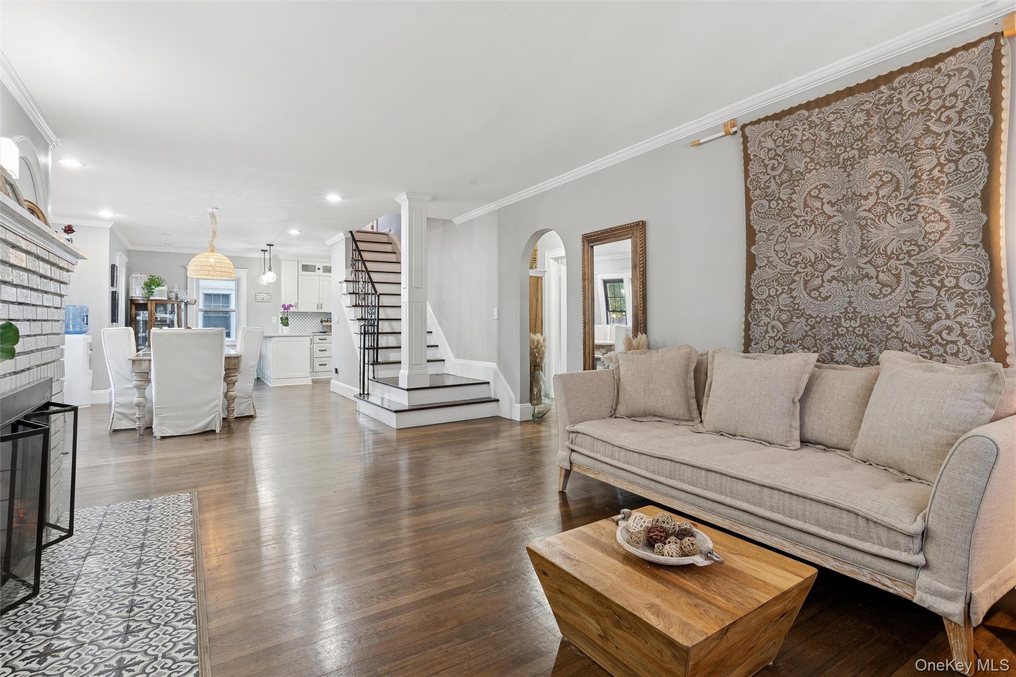 #4 photo, 19 Margaret Boulevard, Merrick , NY 11566