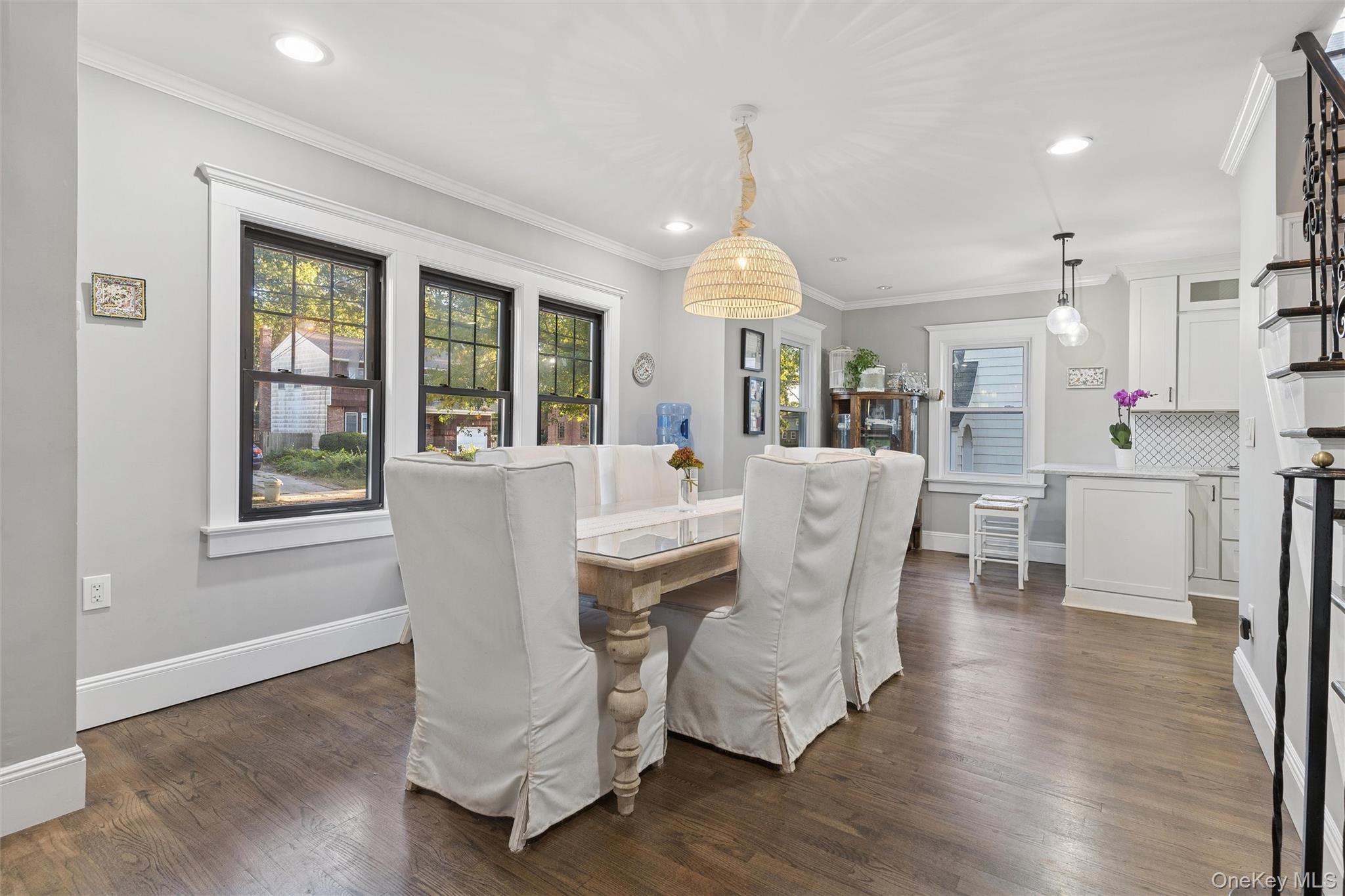 #7 photo, 19 Margaret Boulevard, Merrick , NY 11566