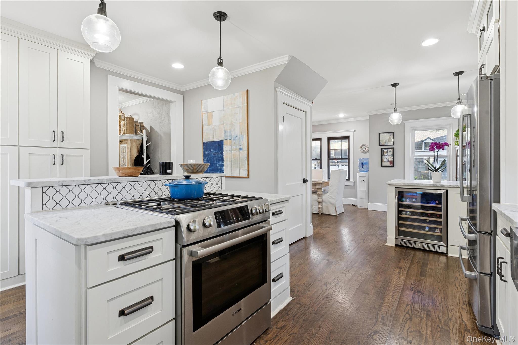 #8 photo, 19 Margaret Boulevard, Merrick , NY 11566