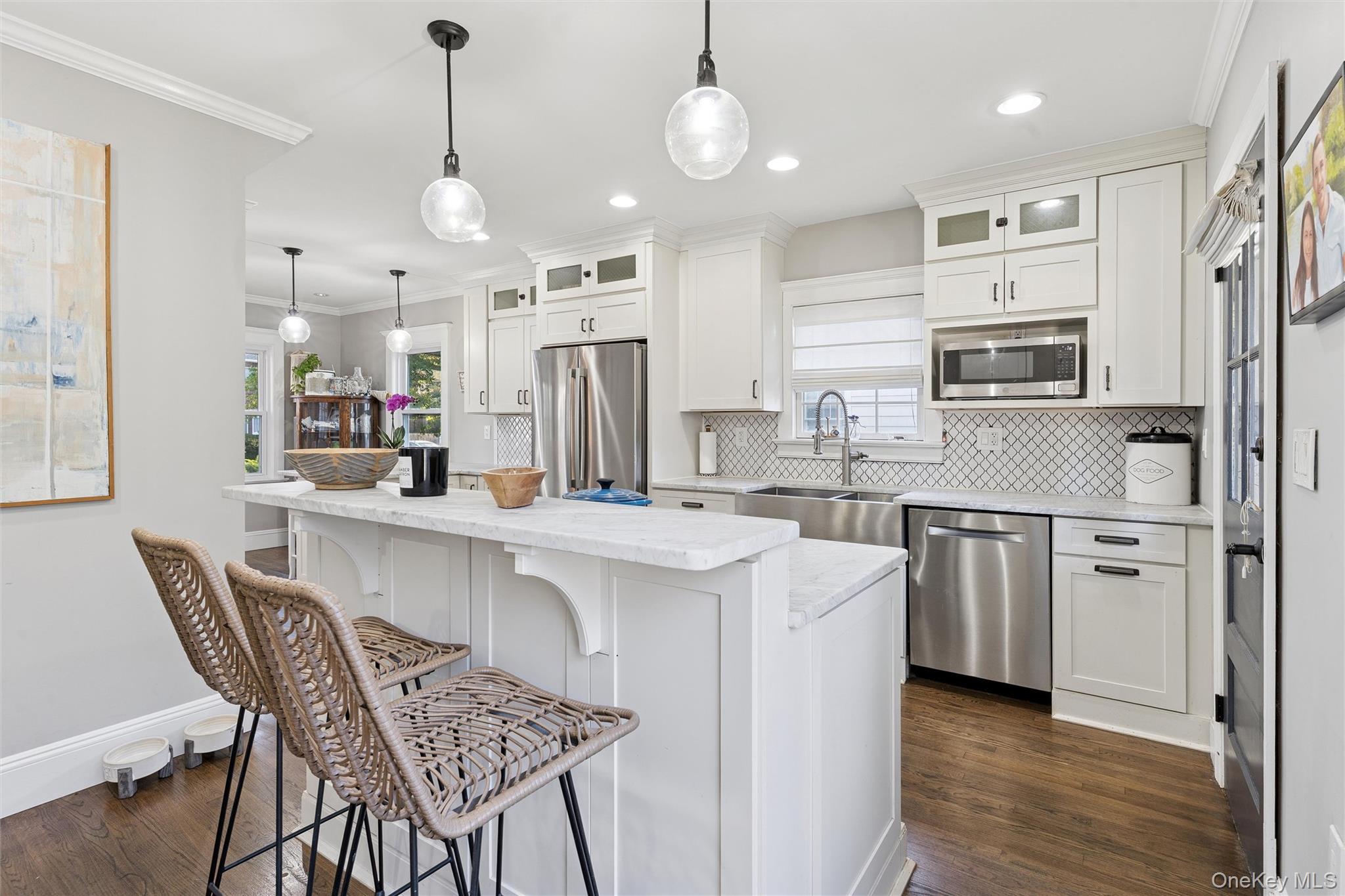 #9 photo, 19 Margaret Boulevard, Merrick , NY 11566