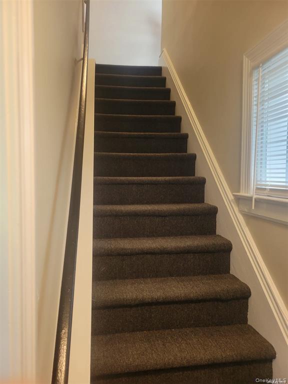 #5 photo, 36 Lee Avenue, Hicksville , NY 11801