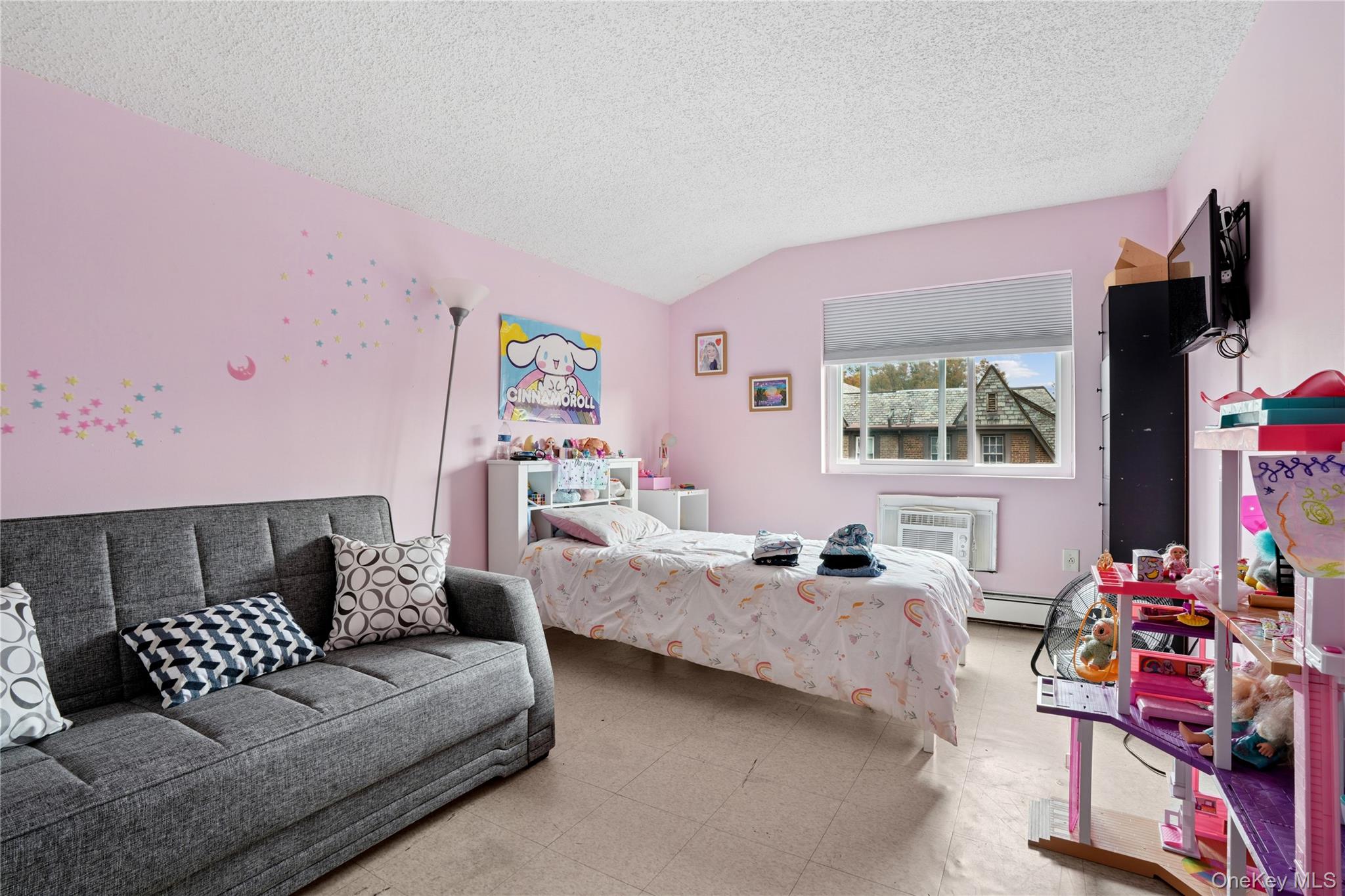 #5 photo, 3523 86th Street, クイーンズ区 Jackson Heights , NY 11372