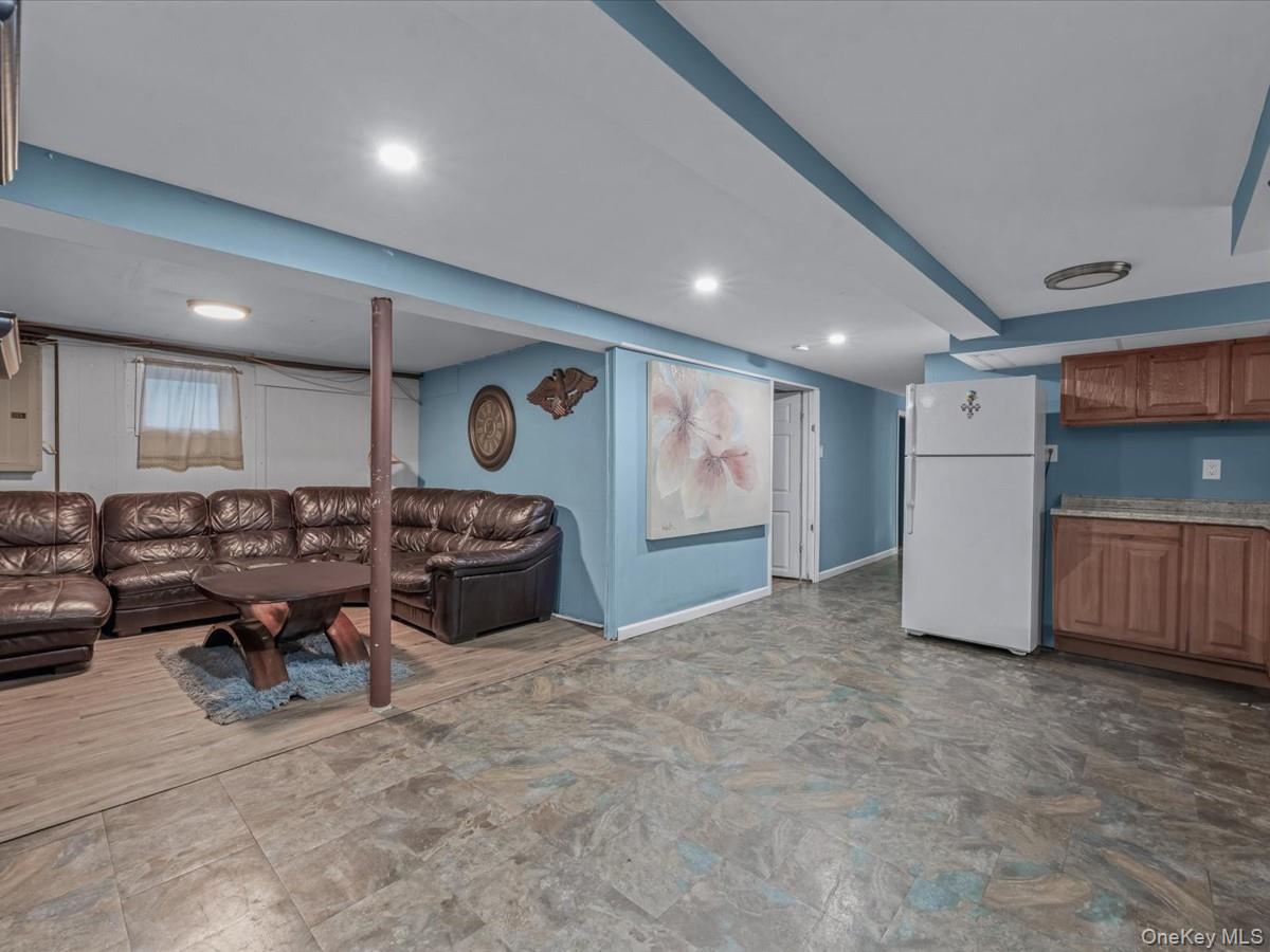 #14 photo, 206 Hunnewell Avenue, Elmont , NY 11003