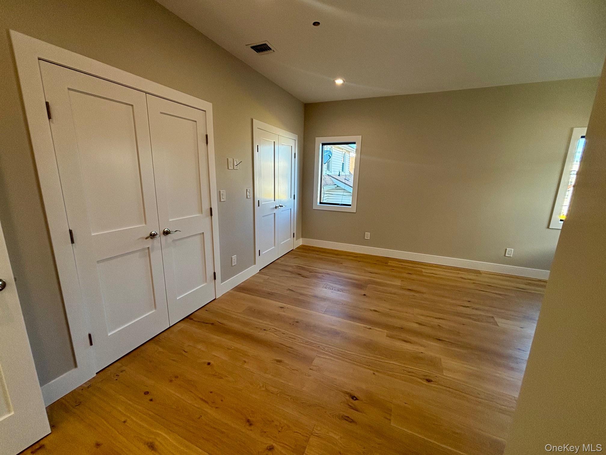 #12 photo, 159 Harrison Avenue, Mineola , NY 11501