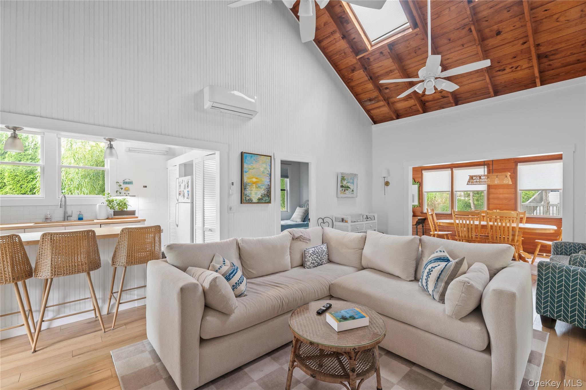 #4 photo, 25 Atlantic Avenue, サフォーク郡 Seaview , NY 11770