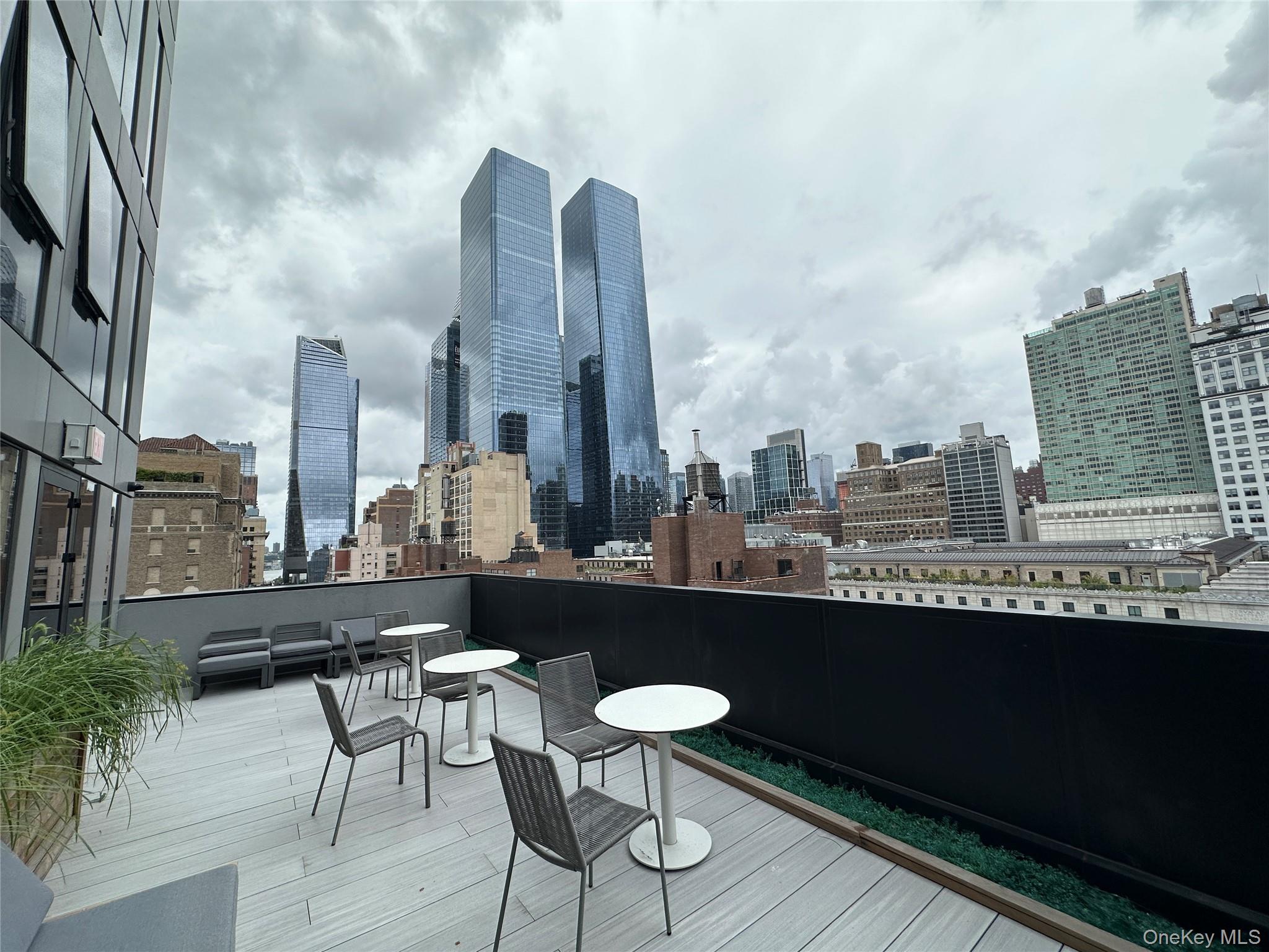 #10 photo, 300 W 30th Street, マンハッタン New York (Manhattan) , NY 10001