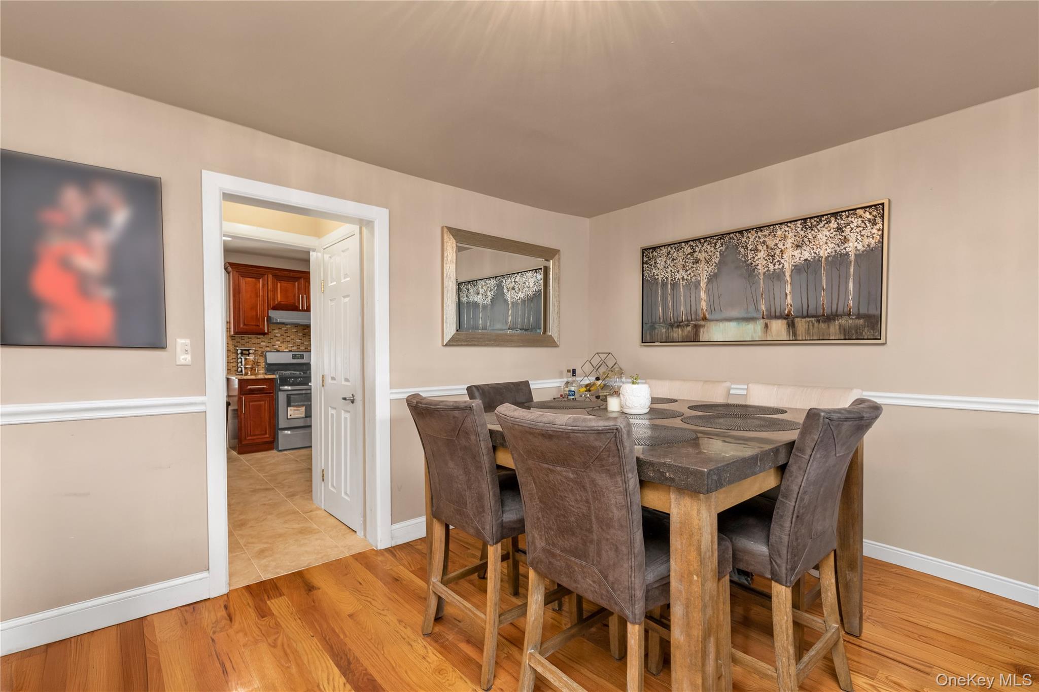 #4 photo, 114-54 212th Street, Cambria Heights , NY 11411