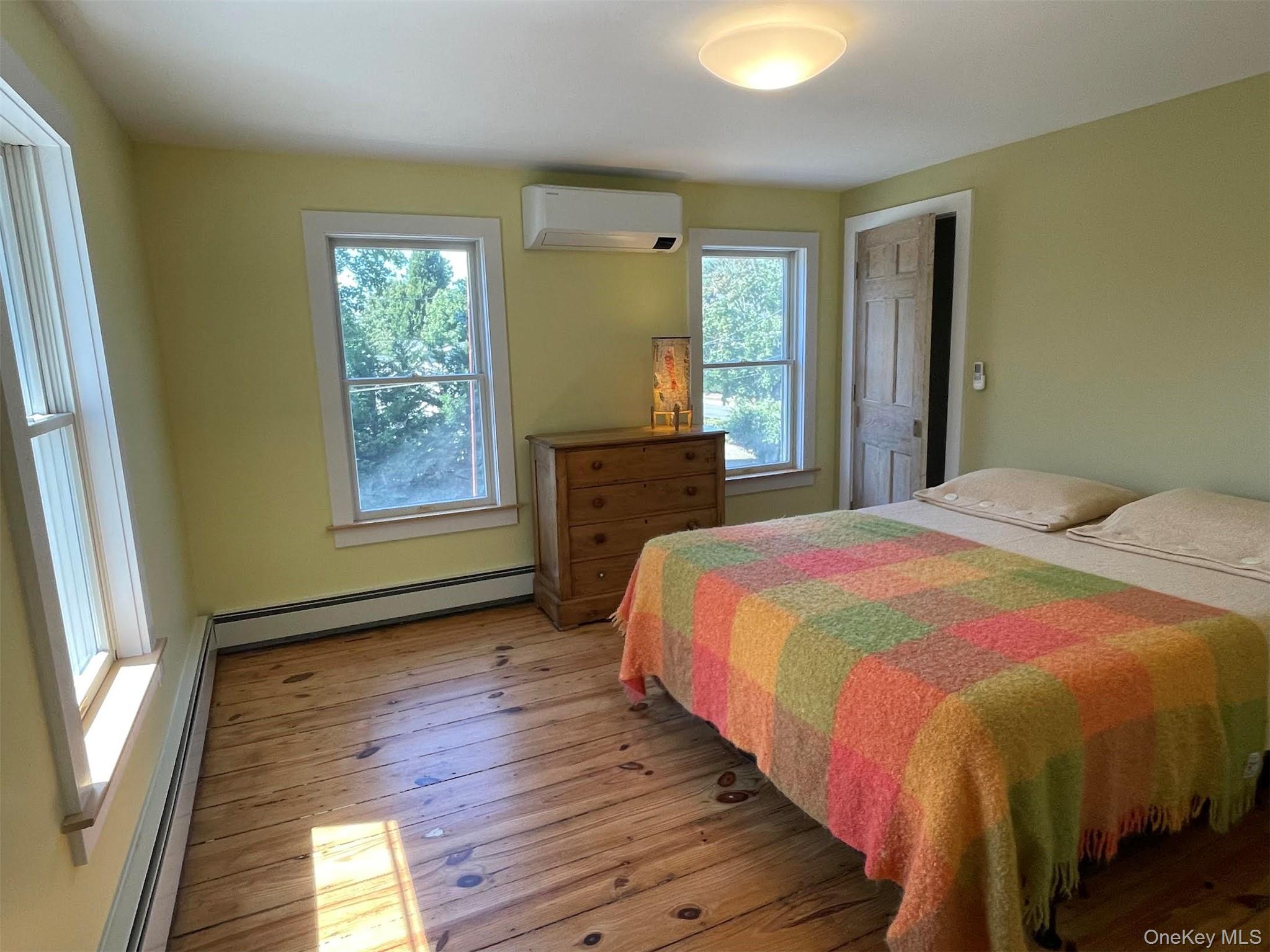 #11 photo, 412 Atlantic Avenue, Greenport , NY 11944