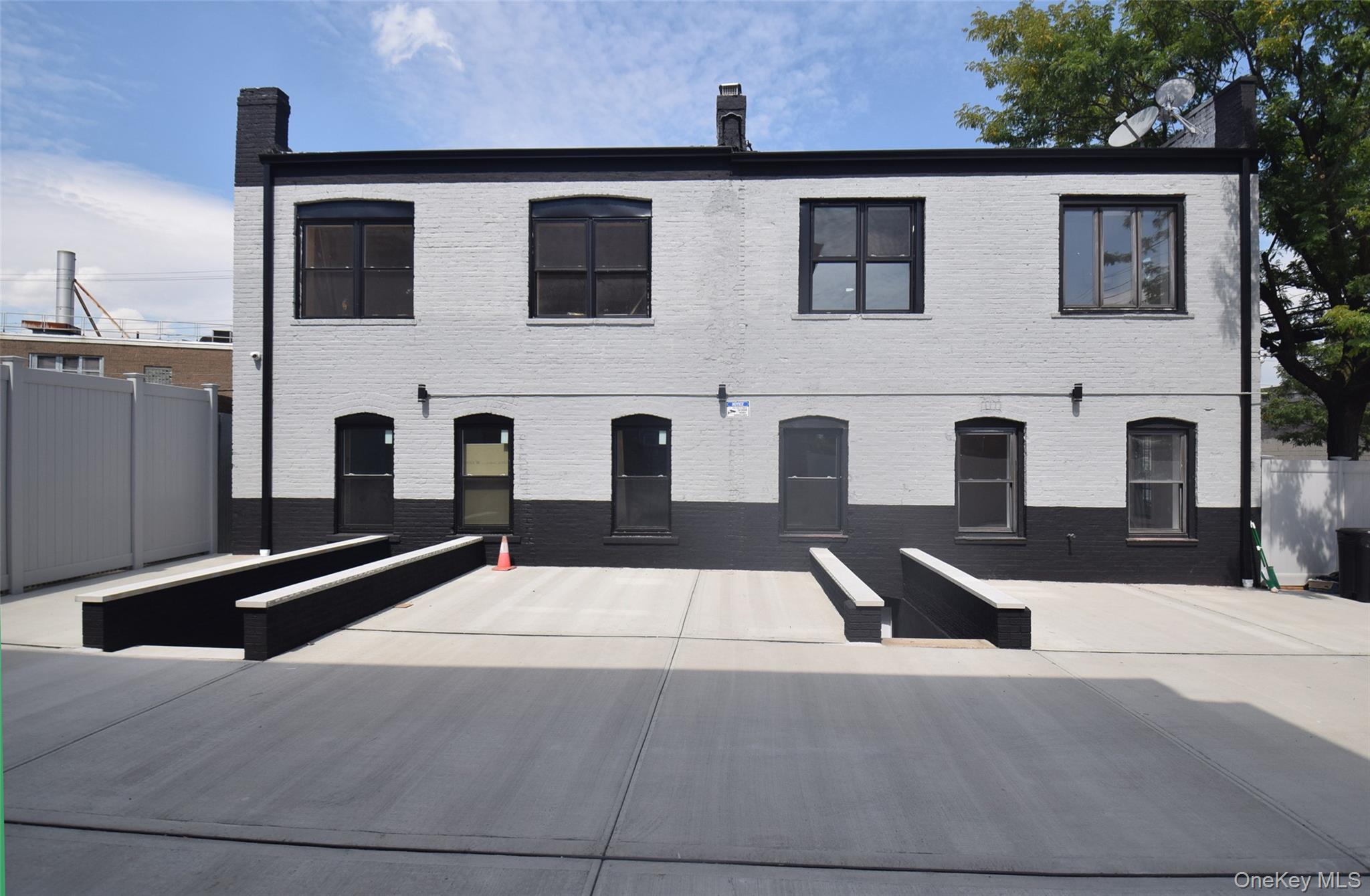 #11 photo, 15520 Tuskegee Airmen Way, クイーンズ区 Jamaica , NY 11433