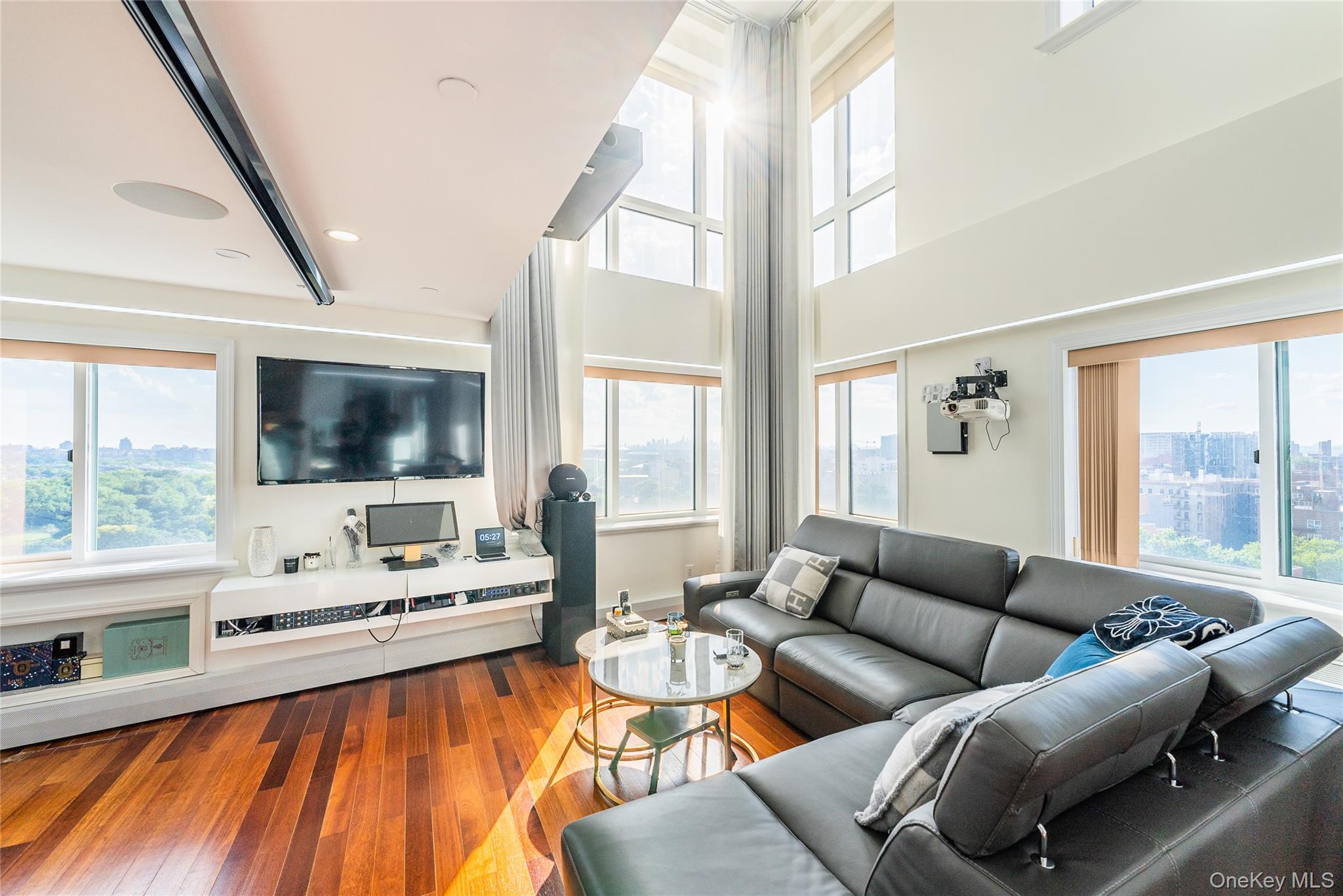 #9 photo, 4318 Main Street, クイーンズ区 Flushing , NY 11355