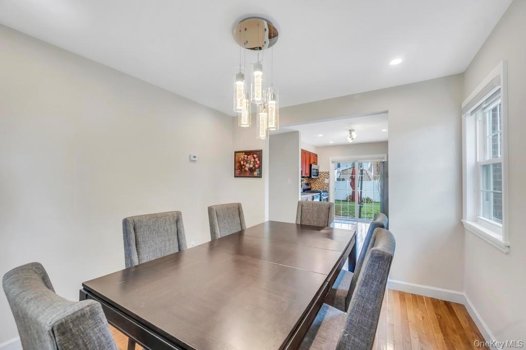 #10 photo, 131 Lee Avenue, Hicksville , NY 11801