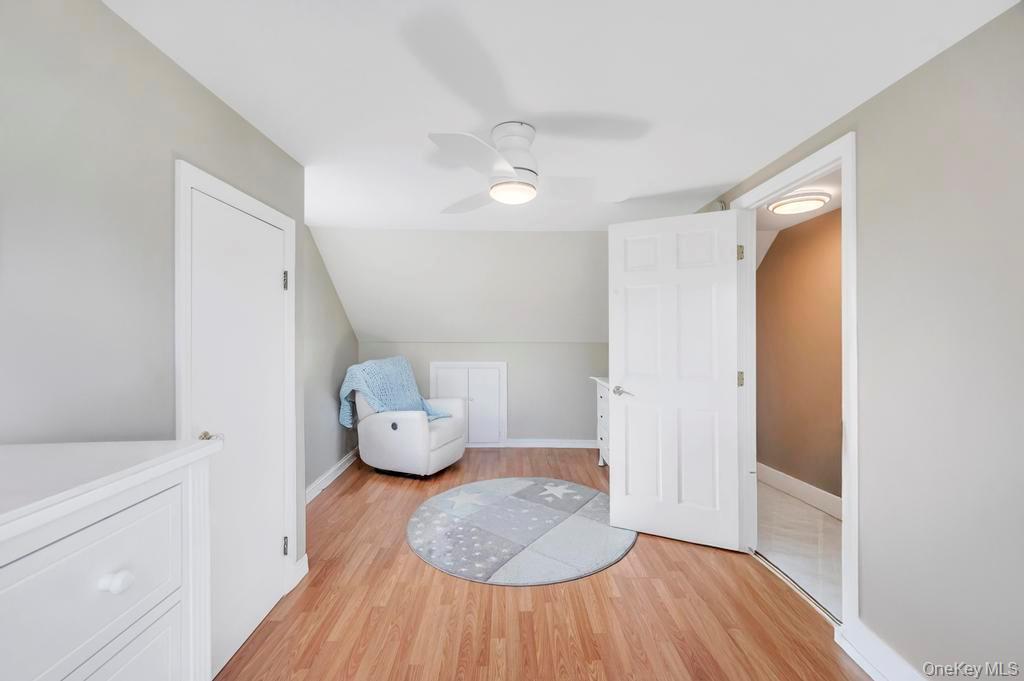 #18 photo, 131 Lee Avenue, Hicksville , NY 11801