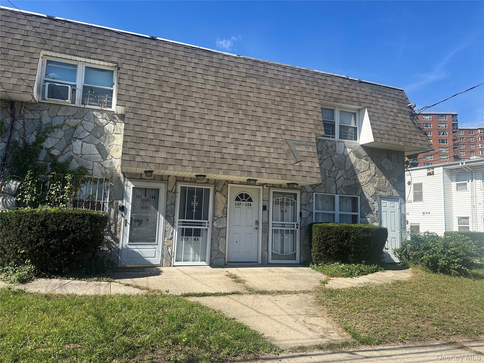 #1 photo, 137-14 167 Street, クイーンズ区 Jamaica , NY 11434