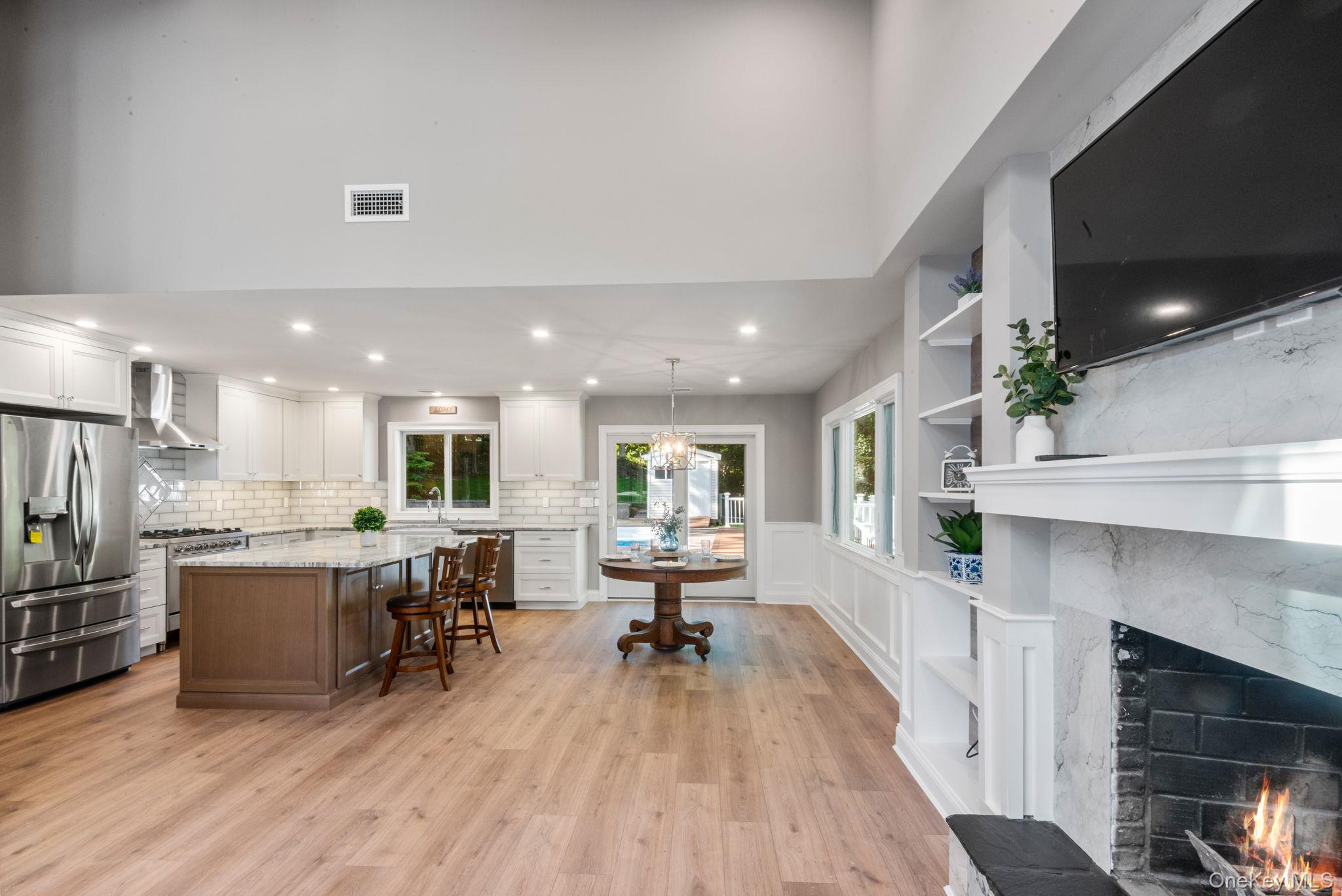 #13 photo, 33 Alsace Place, Northport , NY 11768