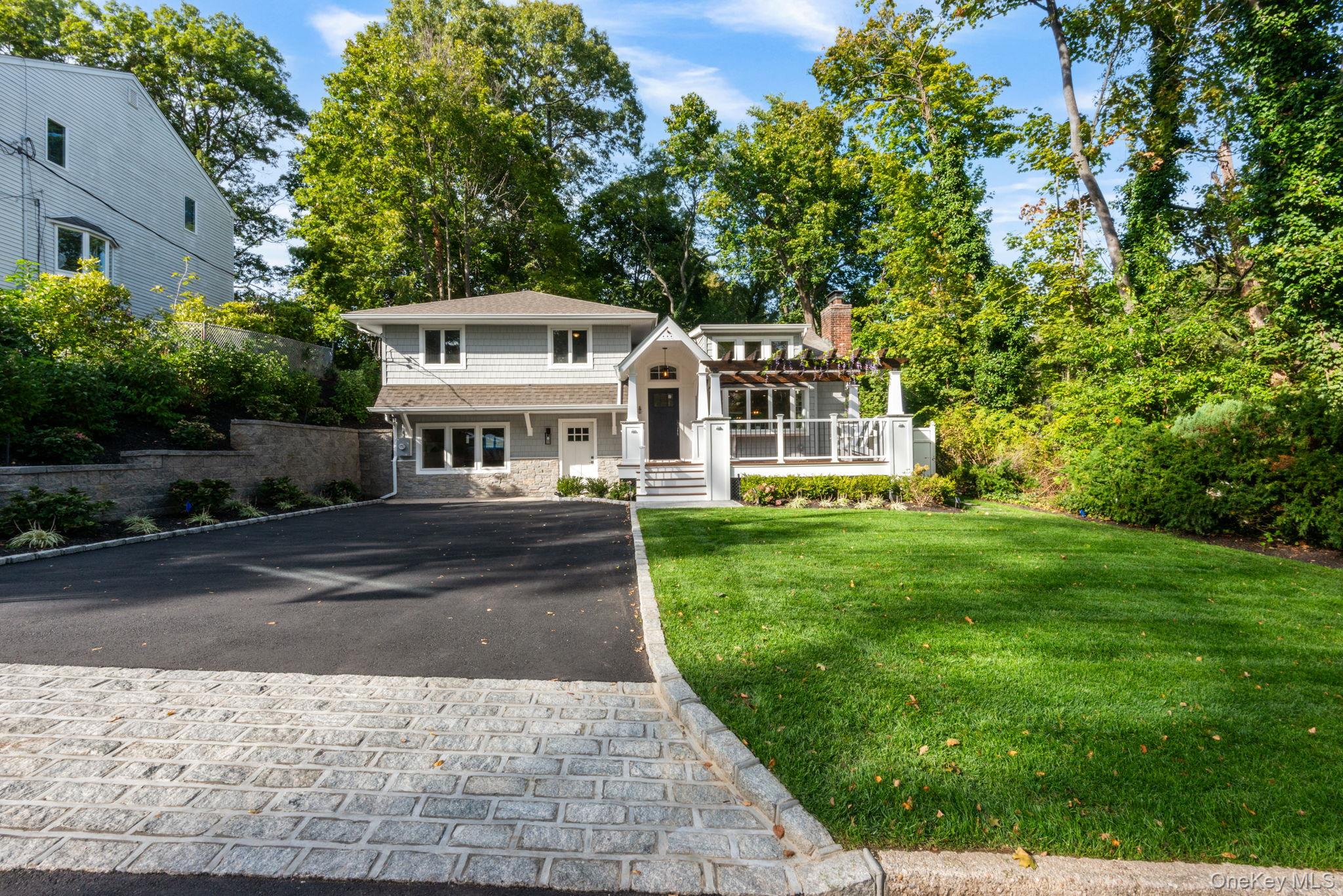 #3 photo, 33 Alsace Place, Northport , NY 11768