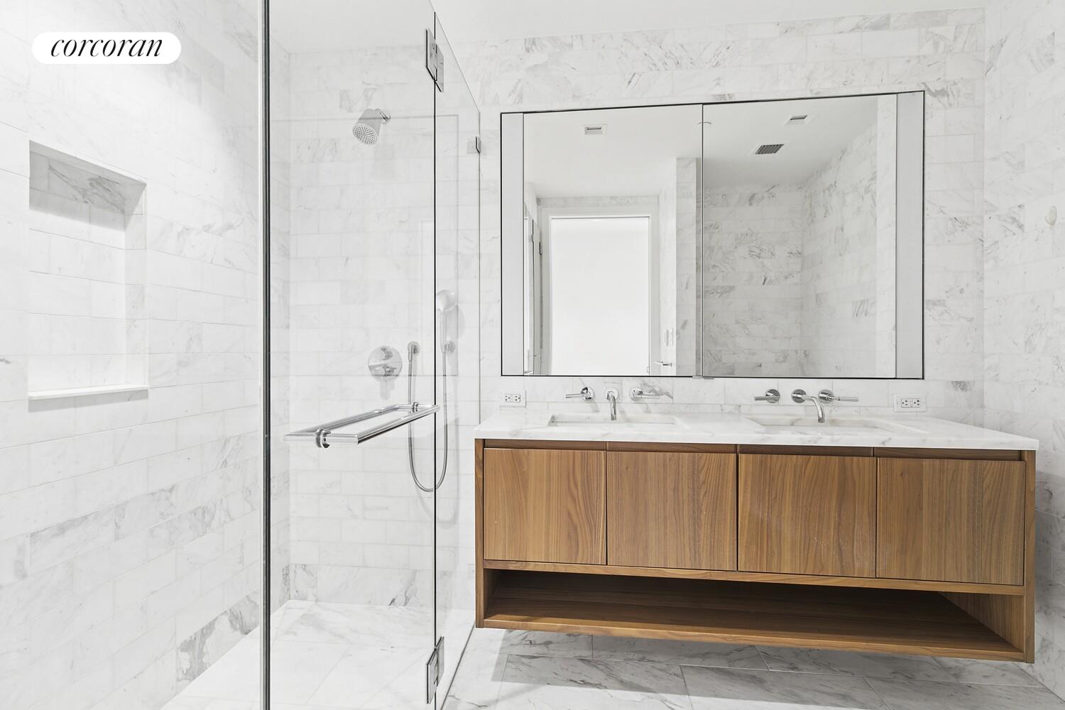 #11 photo, New York City, Lower East Side , NY 10002