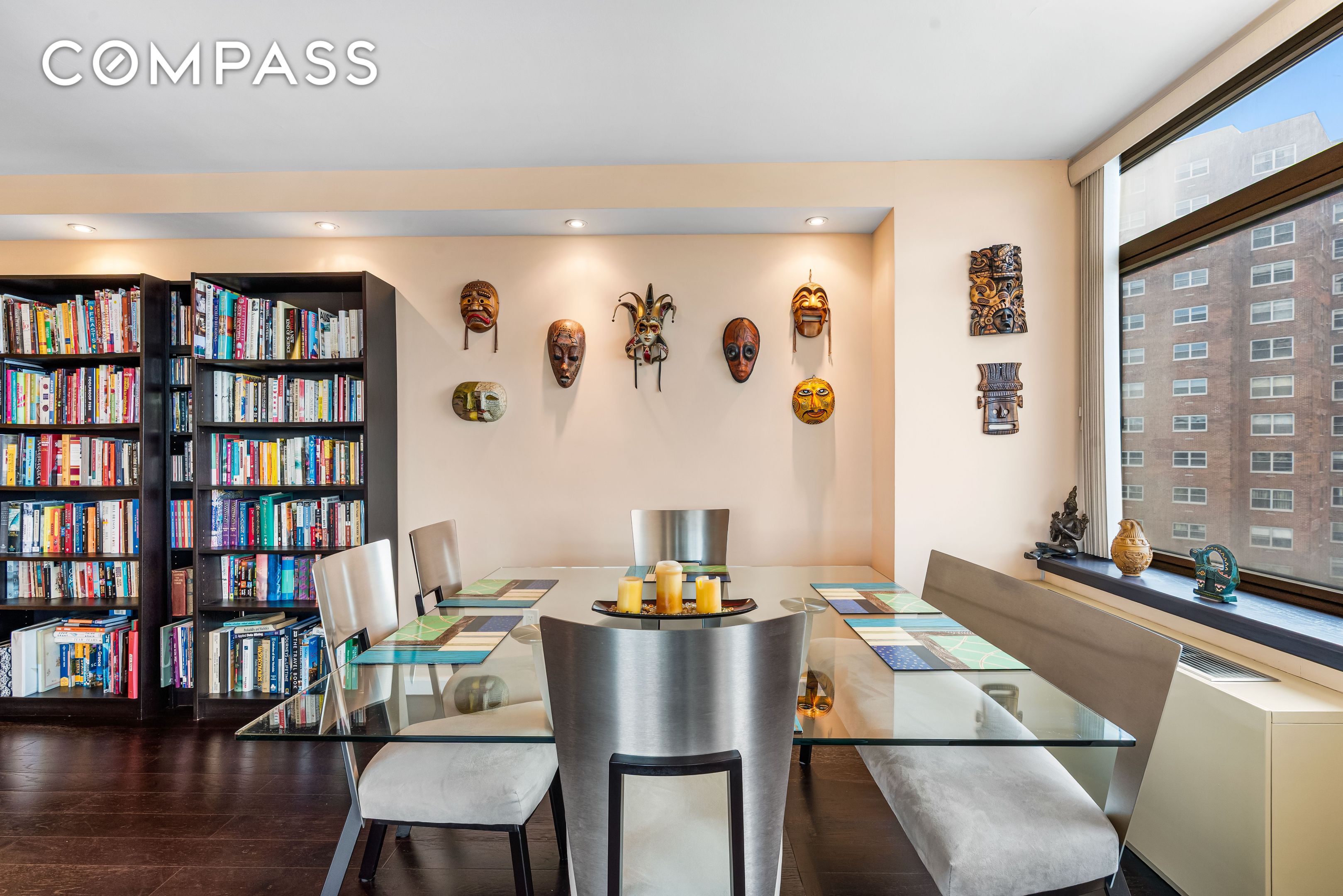 #6 photo, 112-01 Queens Boulevard, クイーンズ区 Forest Hills , NY 11375