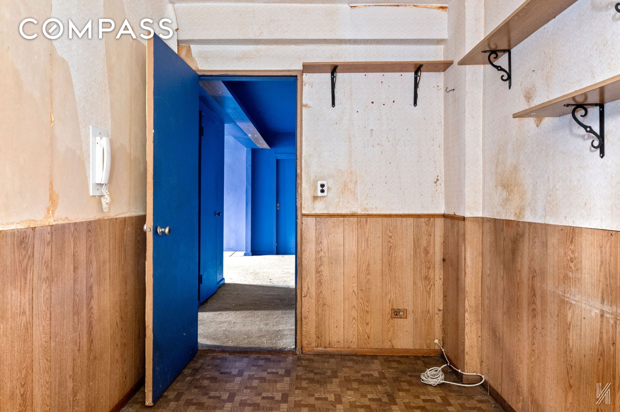 #11 photo, 33-04 91st Street, Jackson Heights , NY 11372