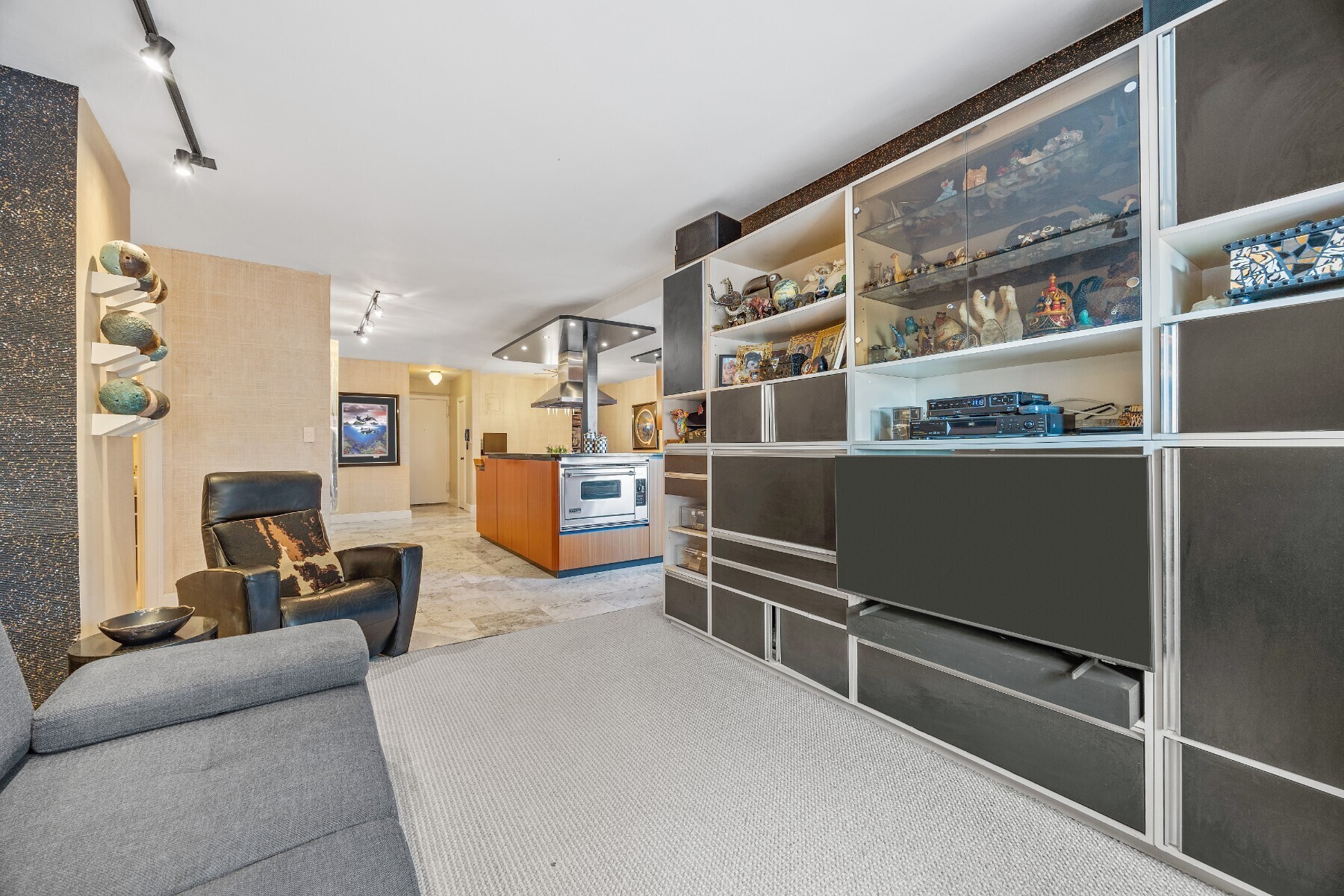 #15 photo, 75 E End Avenue, Yorkville , NY 10028