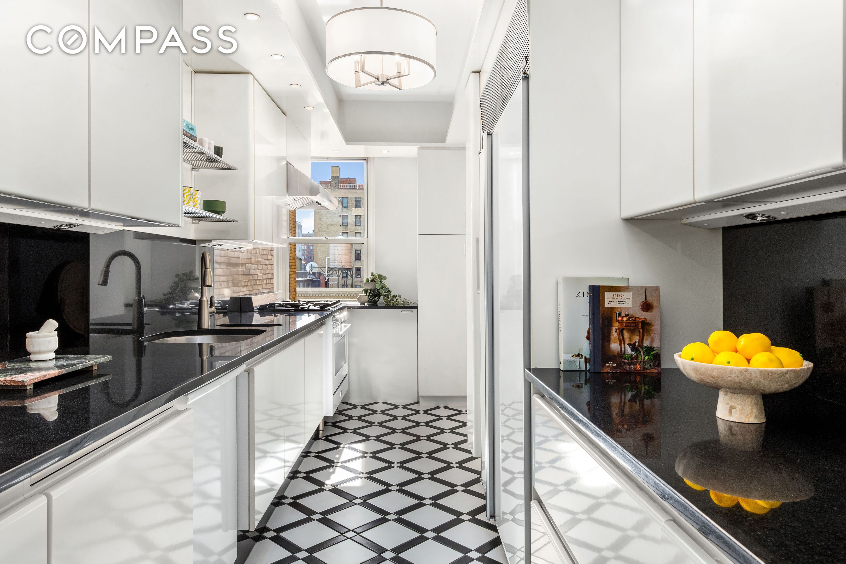 #12 photo, 975 Park Avenue, Upper East Side , NY 10028