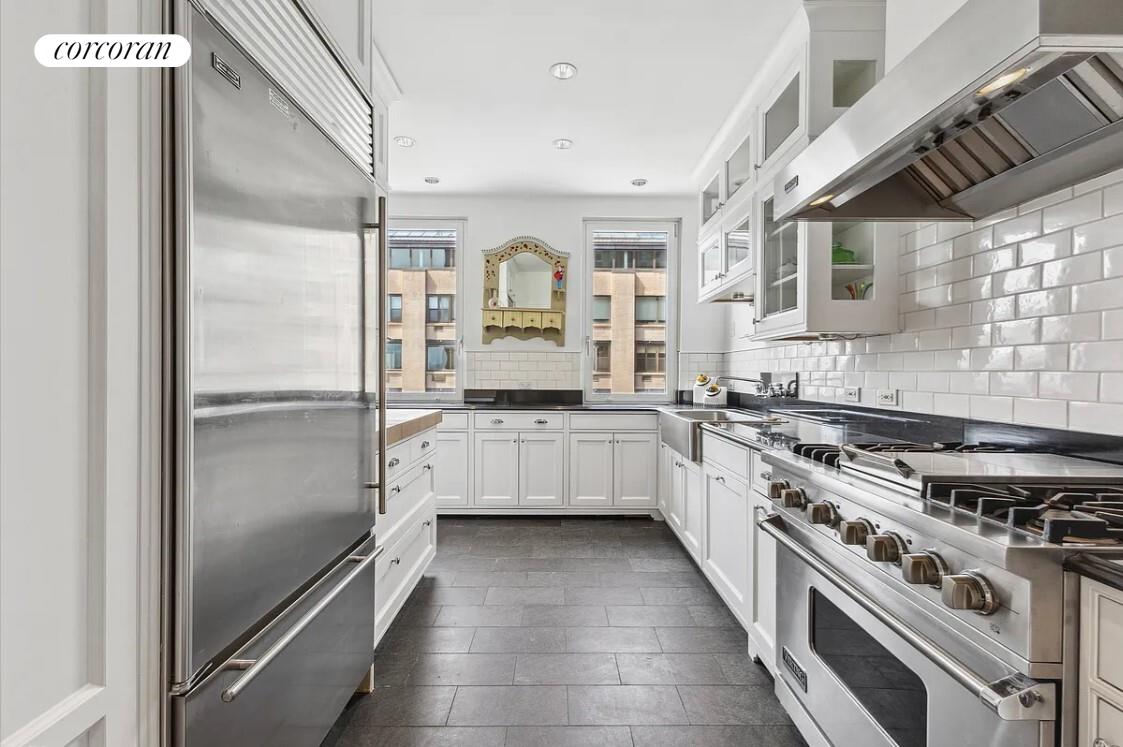 #8 photo, 1 E END Avenue, マンハッタン Yorkville , NY 10075