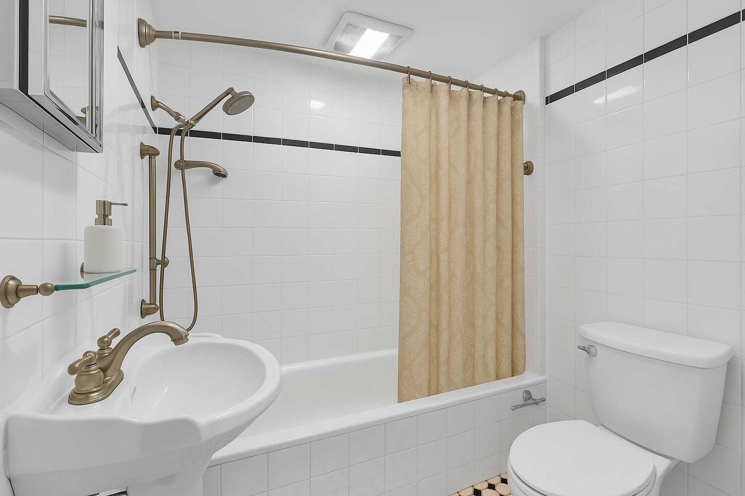 #7 photo, 49 E 96TH Street, Carnegie Hill , NY 10128