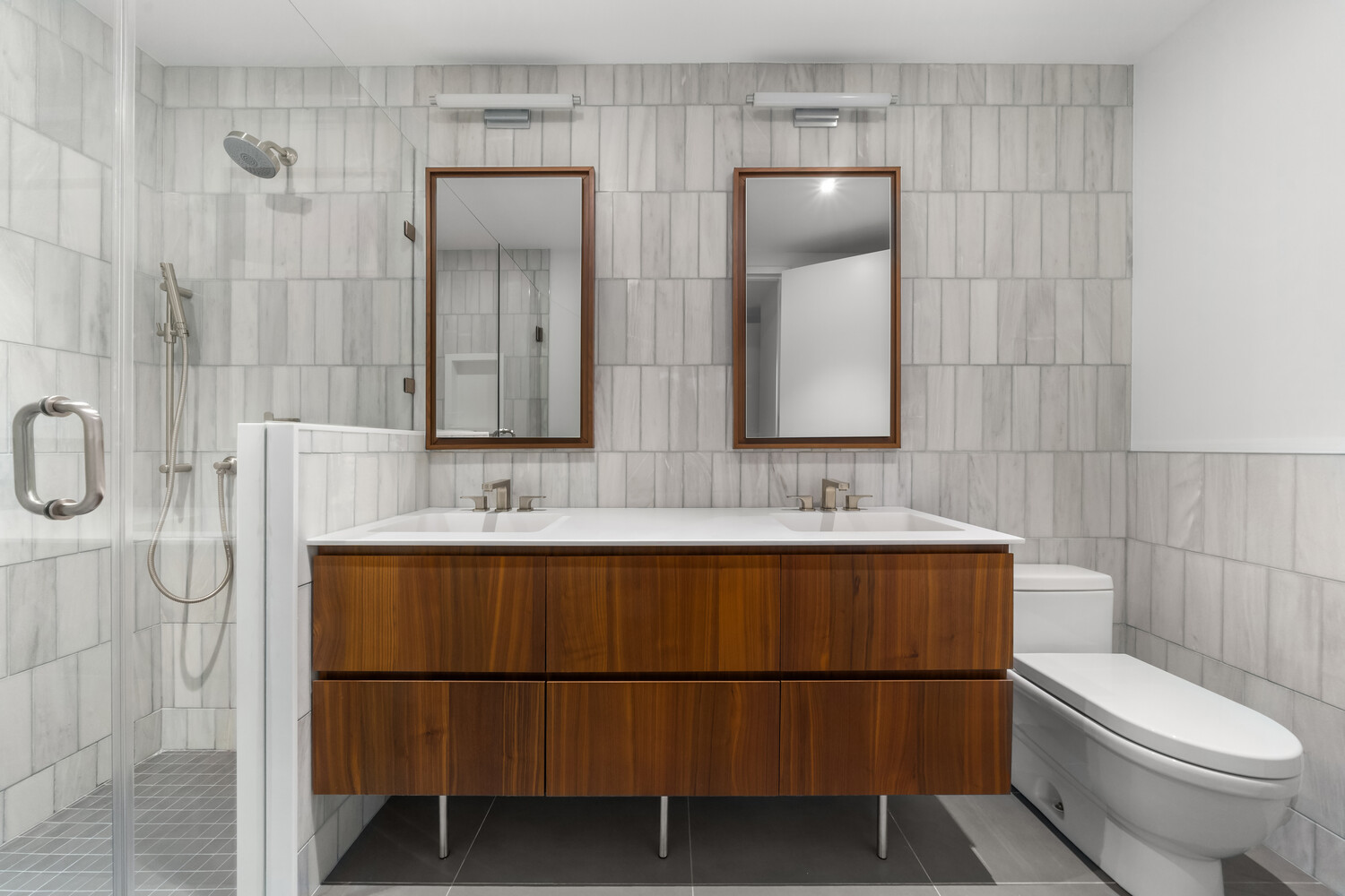 #5 photo, 21-30 44TH Drive, クイーンズ区 Long Island City , NY 11101