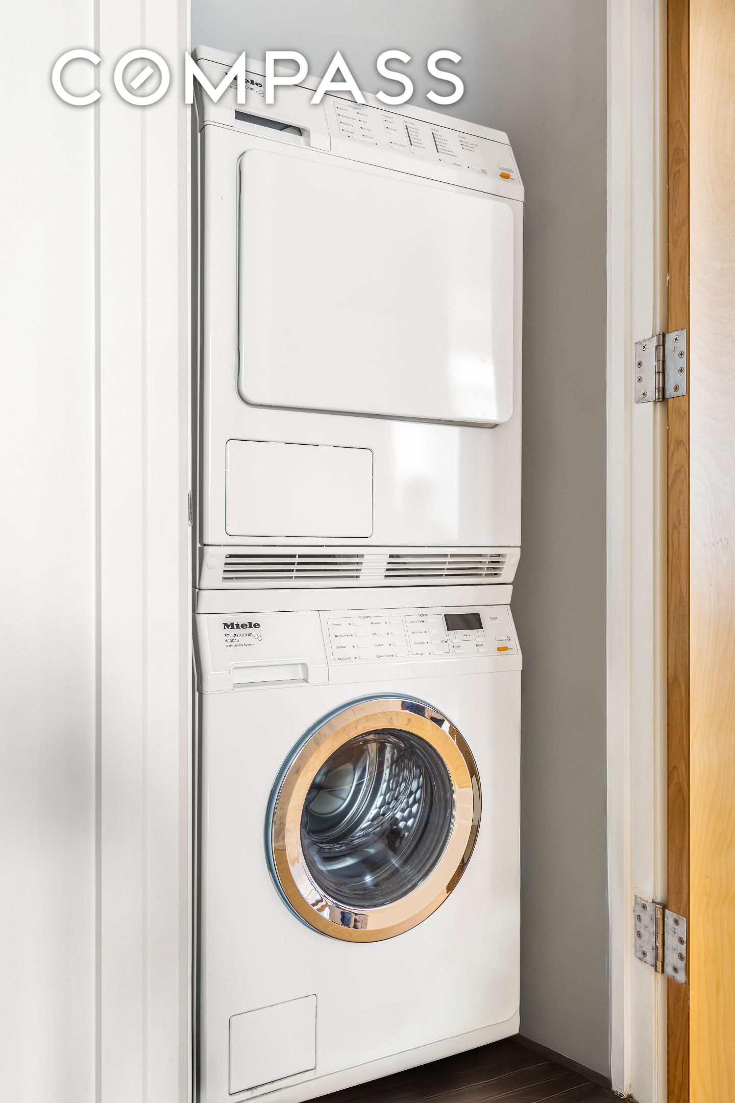 #8 photo, 110 Livingston Street, Downtown Brooklyn , NY 11201