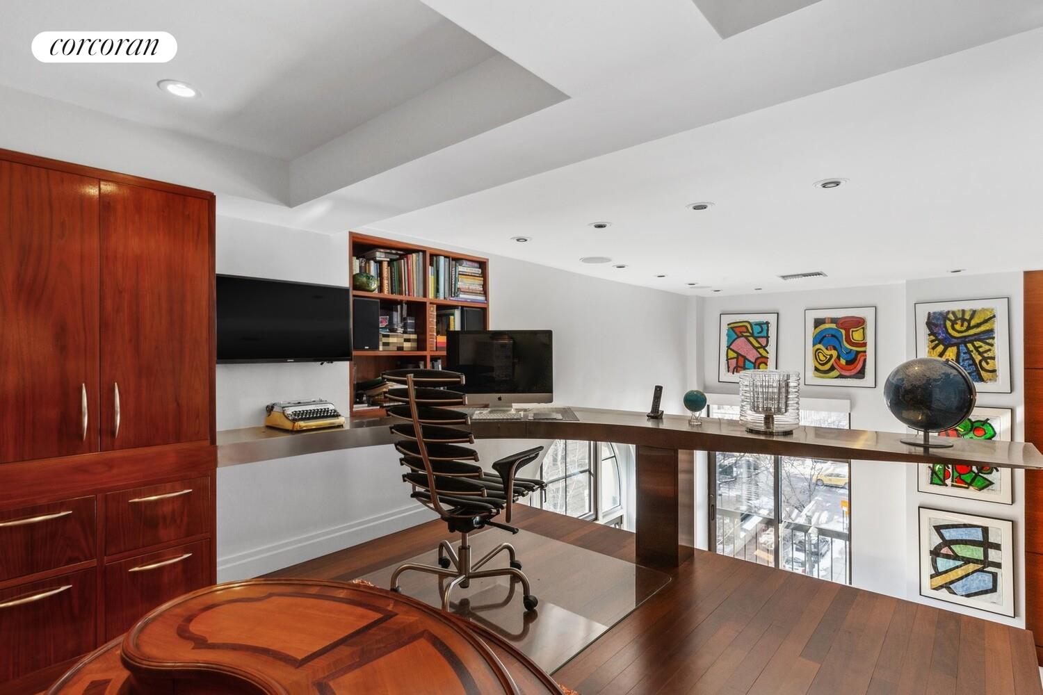 #14 photo, 253 W 73RD Street, Upper West Side , NY 10023