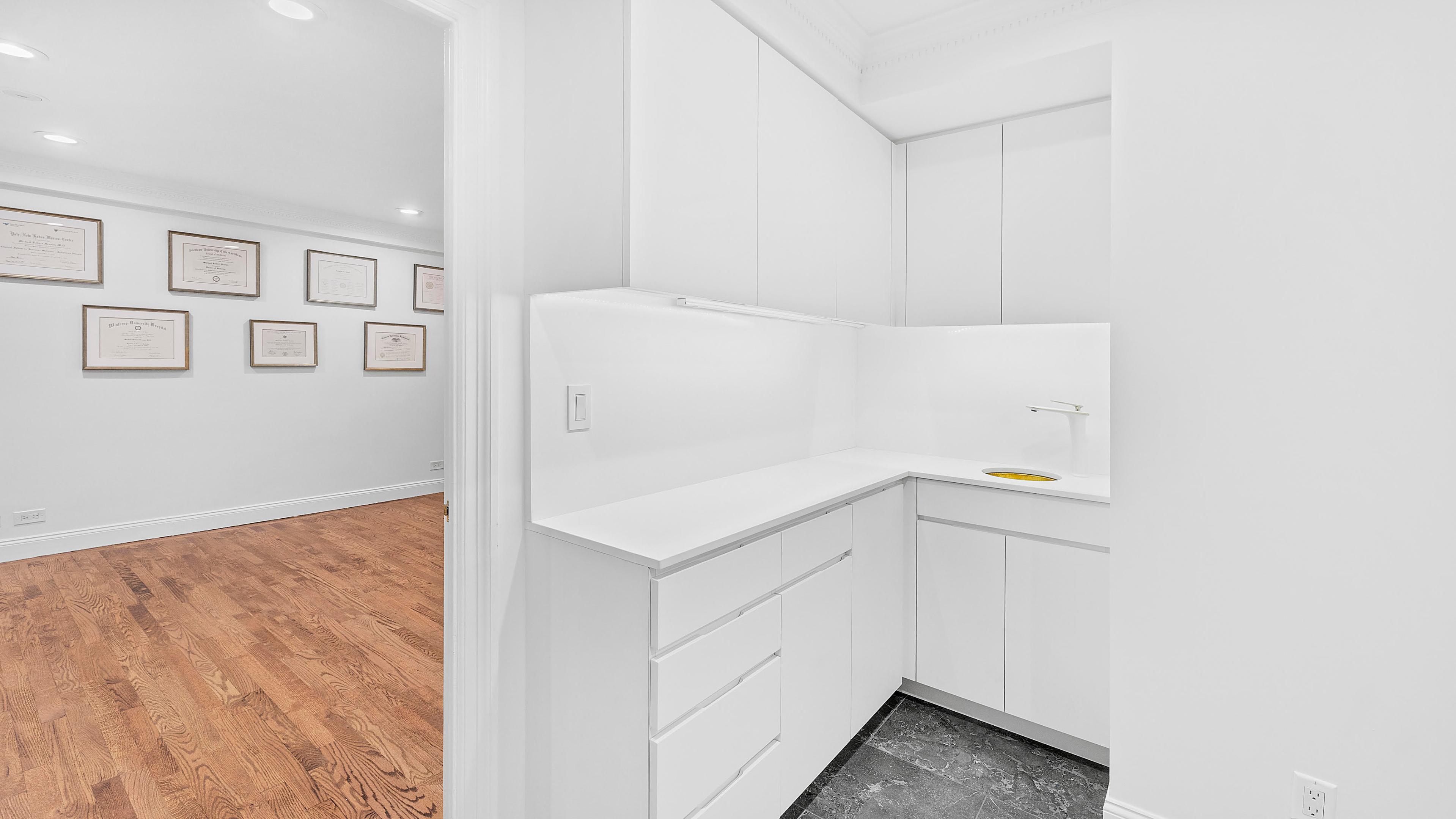 #6 photo, 880 Fifth Avenue, マンハッタン Lenox Hill , NY 10021