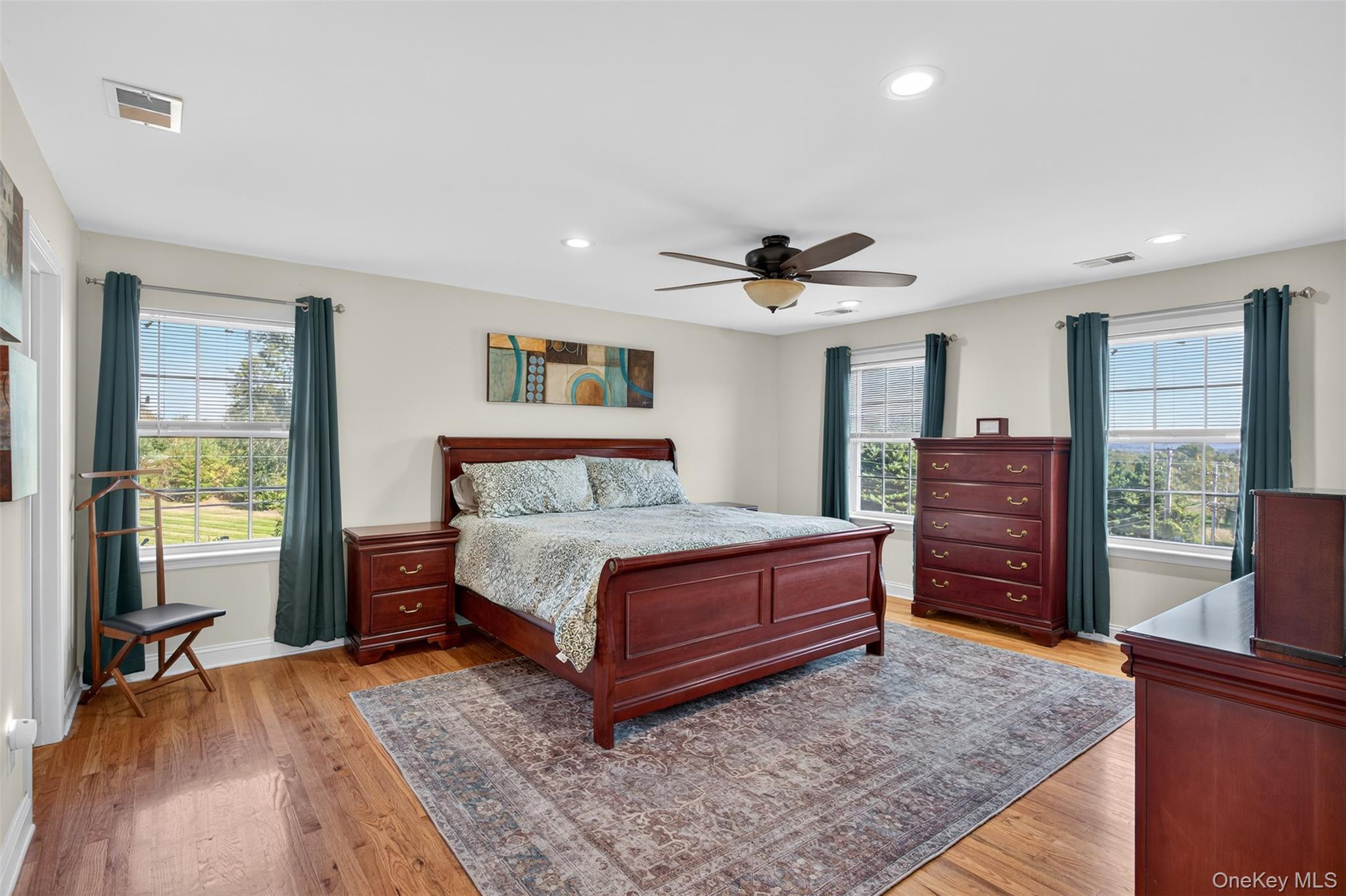 #18 photo, 2 Harcourt Cosman Drive, Newburgh , NY 12550