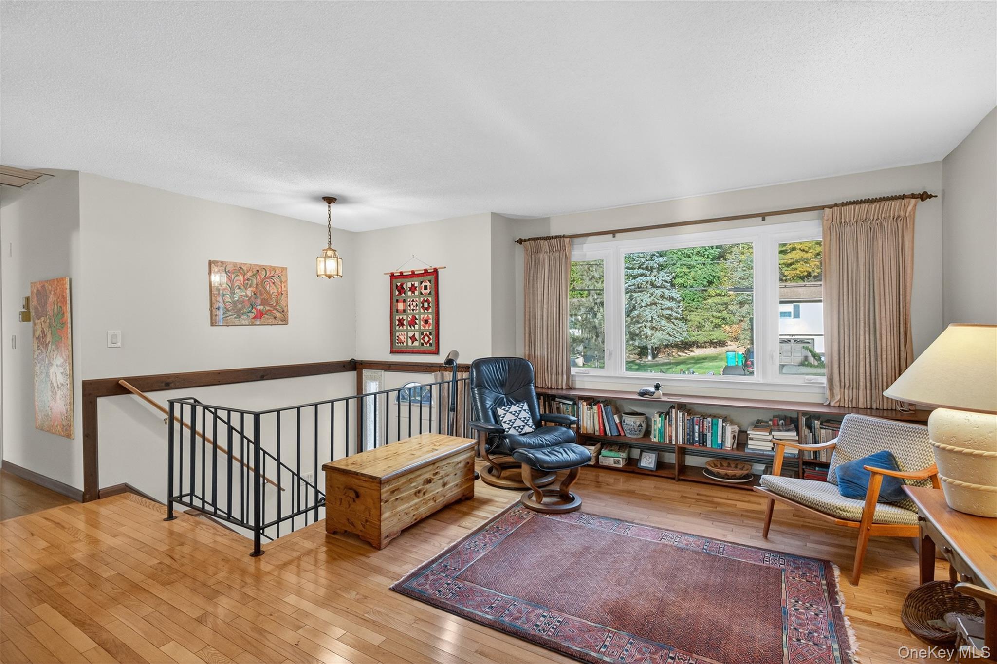 #4 photo, 102 Sutton Park Road, Poughkeepsie , NY 12603