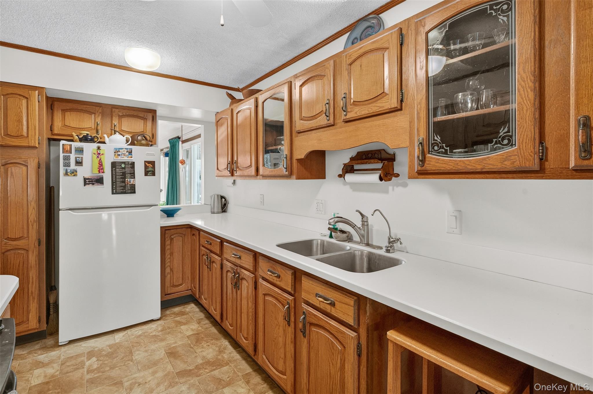 #9 photo, 102 Sutton Park Road, Poughkeepsie , NY 12603