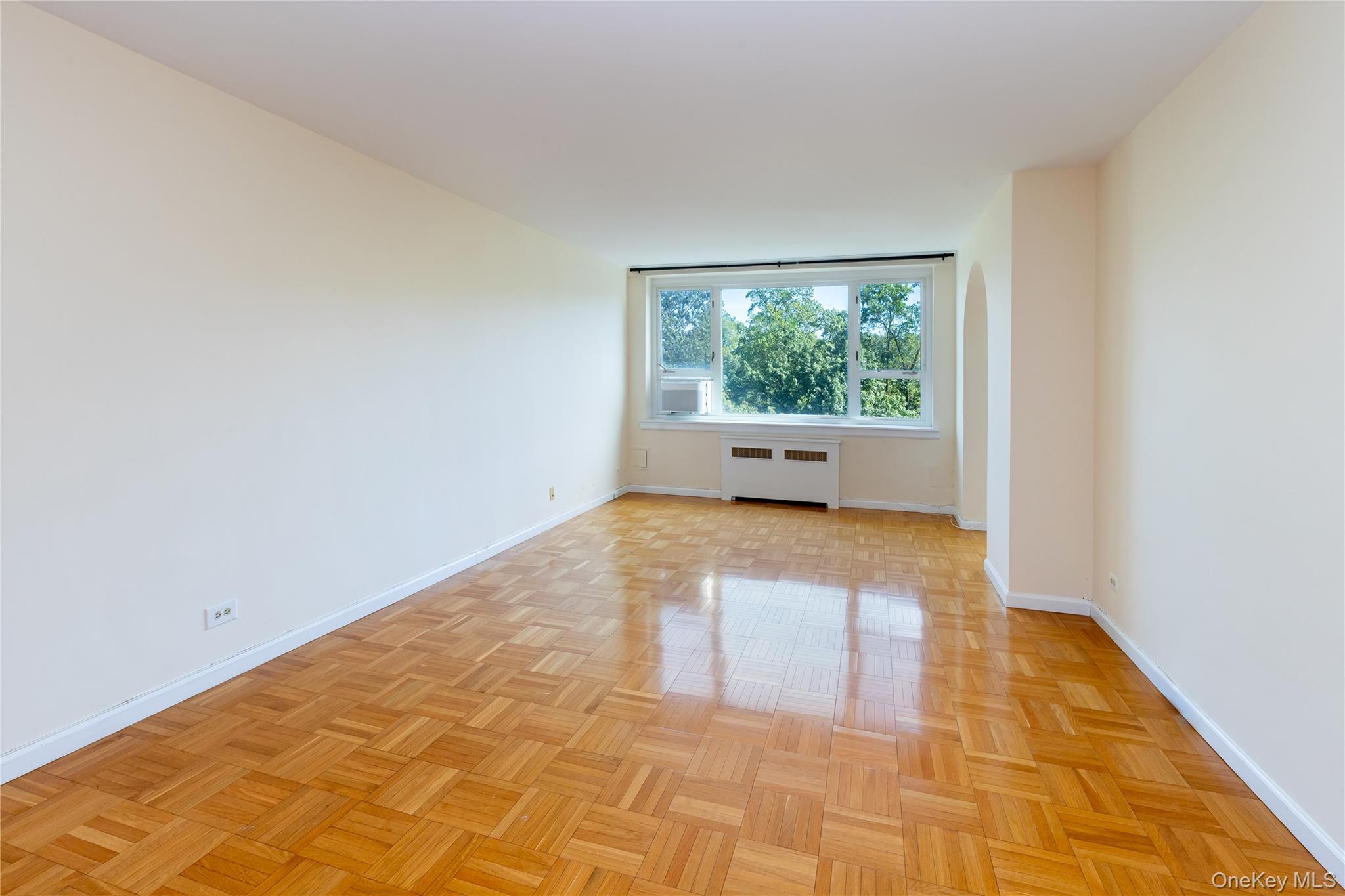 #2 photo, 5355 Henry Hudson Parkway, ブロンクス区 Bronx , NY 10471