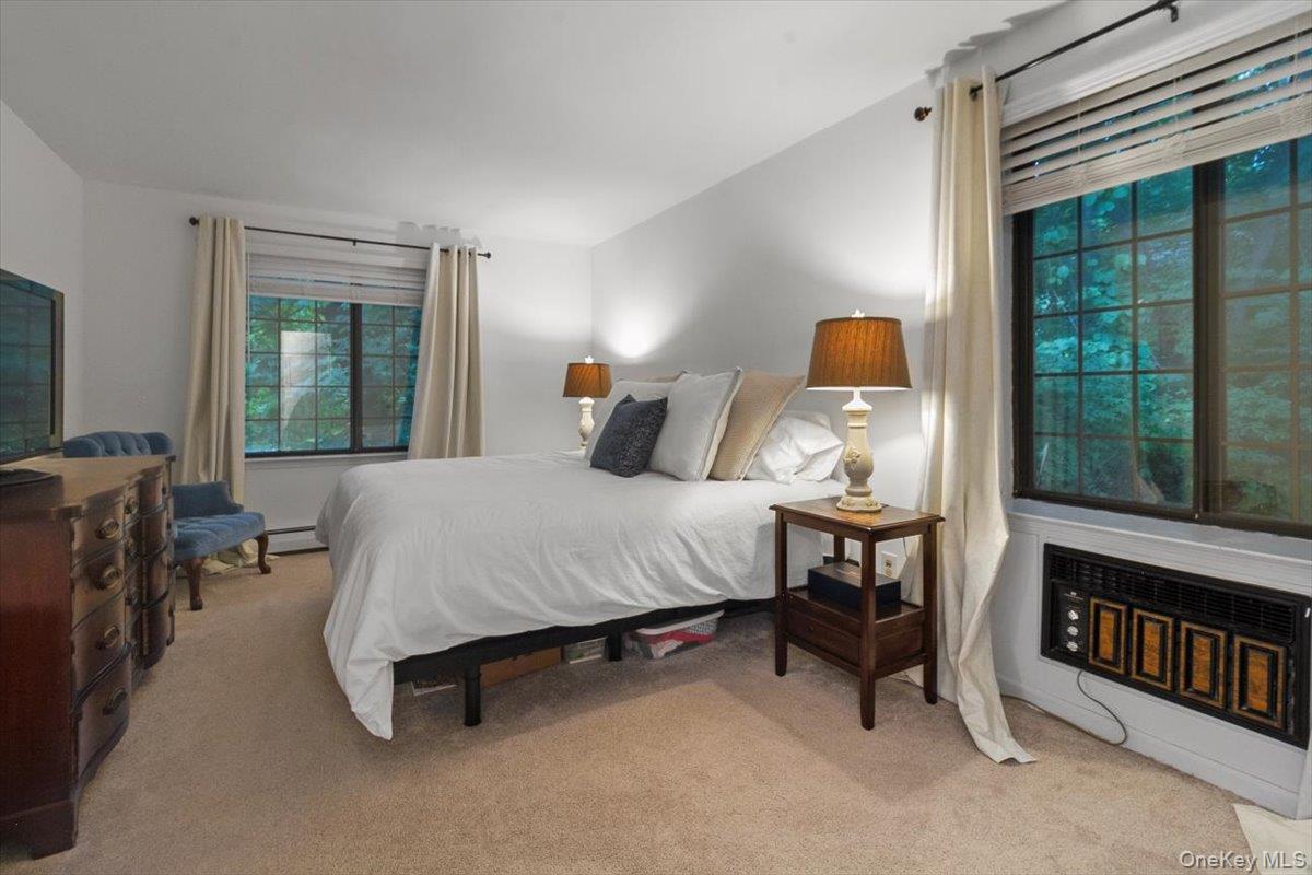 #8 photo, 36 Foxwood Drive, Pleasantville , NY 10570