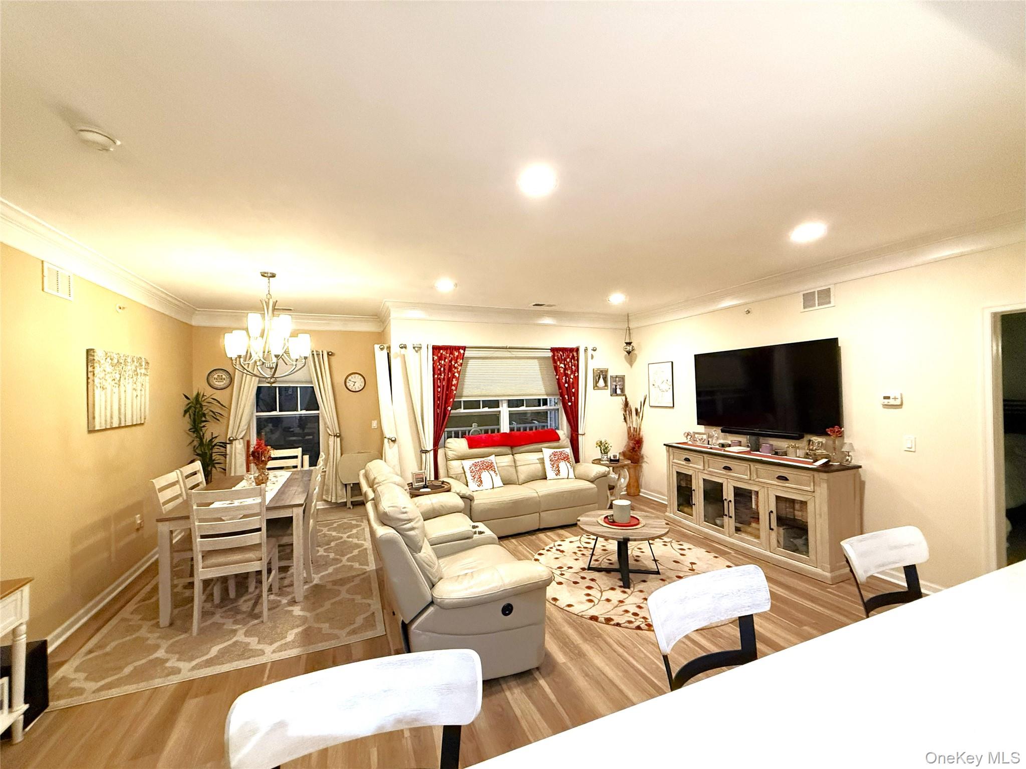 #12 photo, 1634 Finch Lane, Central Islip , NY 11722