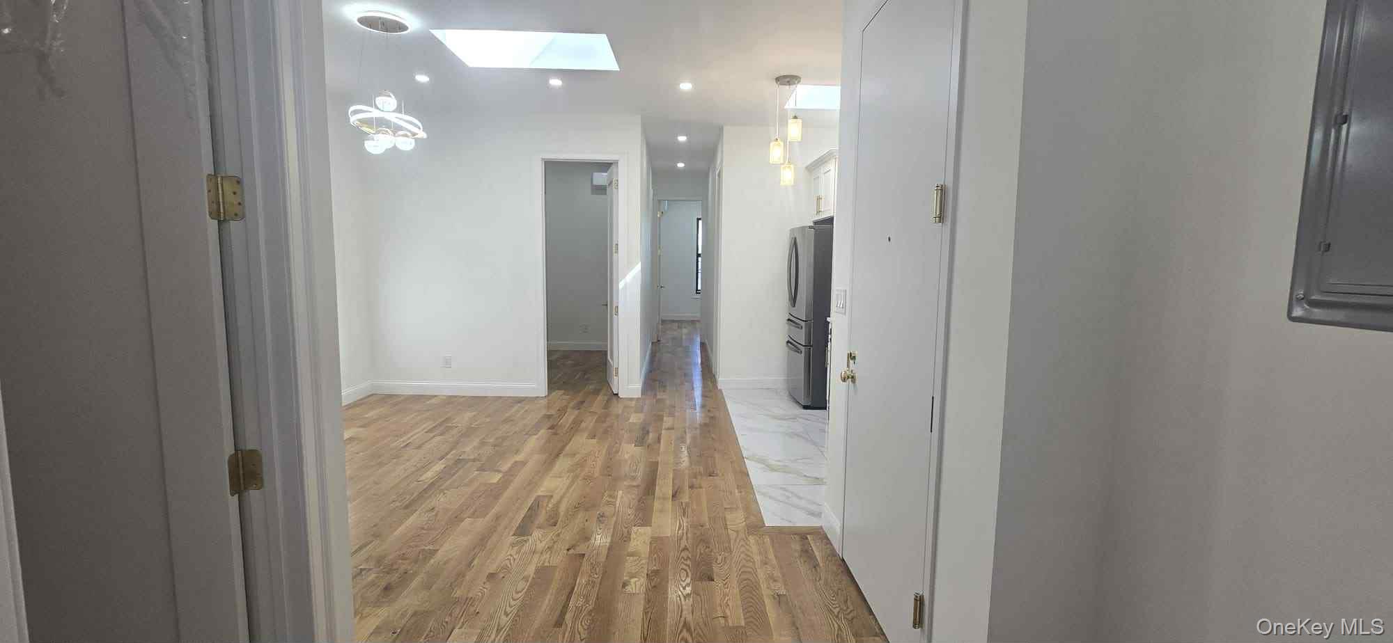 #4 photo, 19 Milford Street, Brooklyn , NY 11208