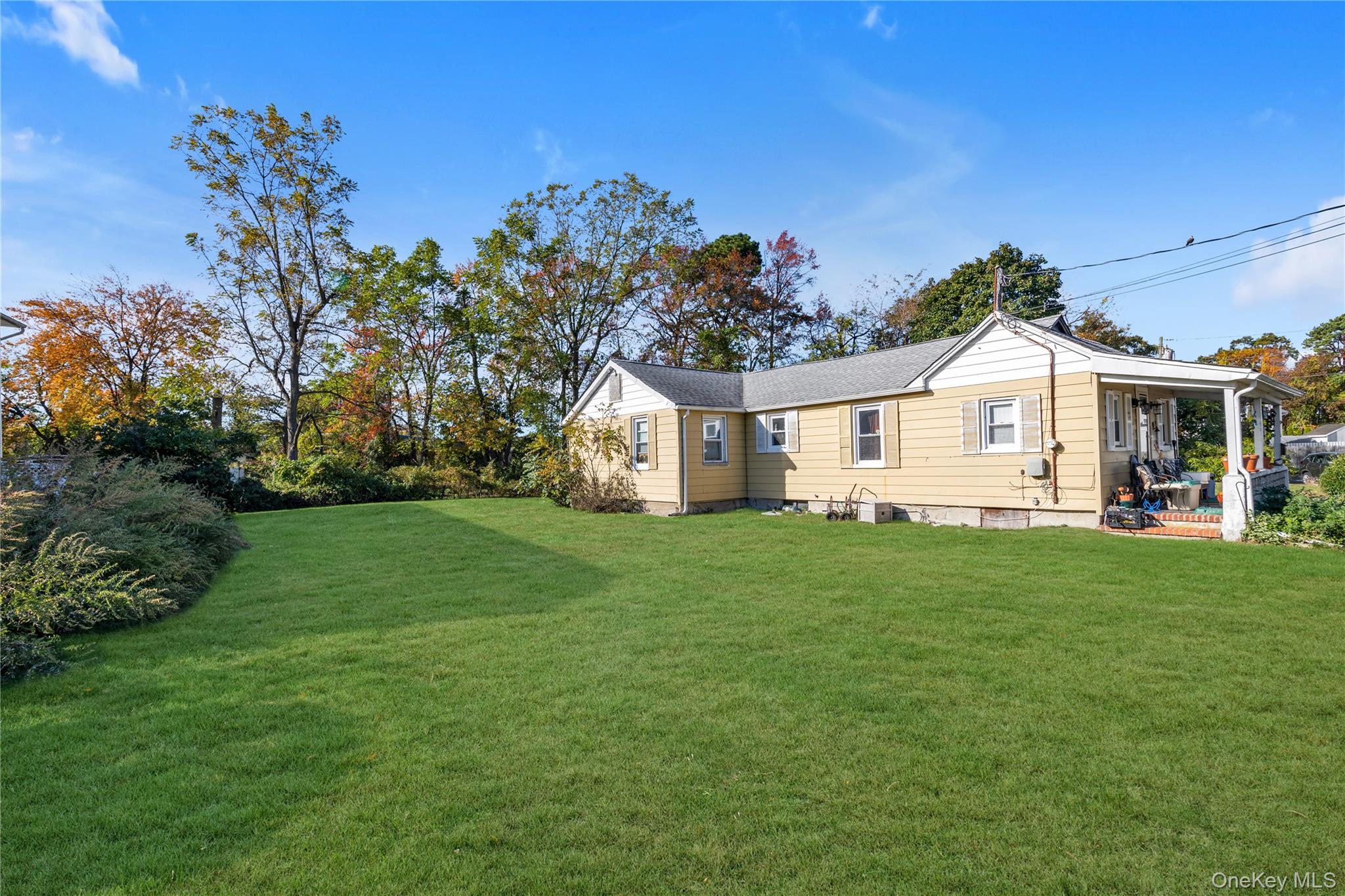 #12 photo, 166 & 170 Woodrow Parkway, West Babylon , NY 11704