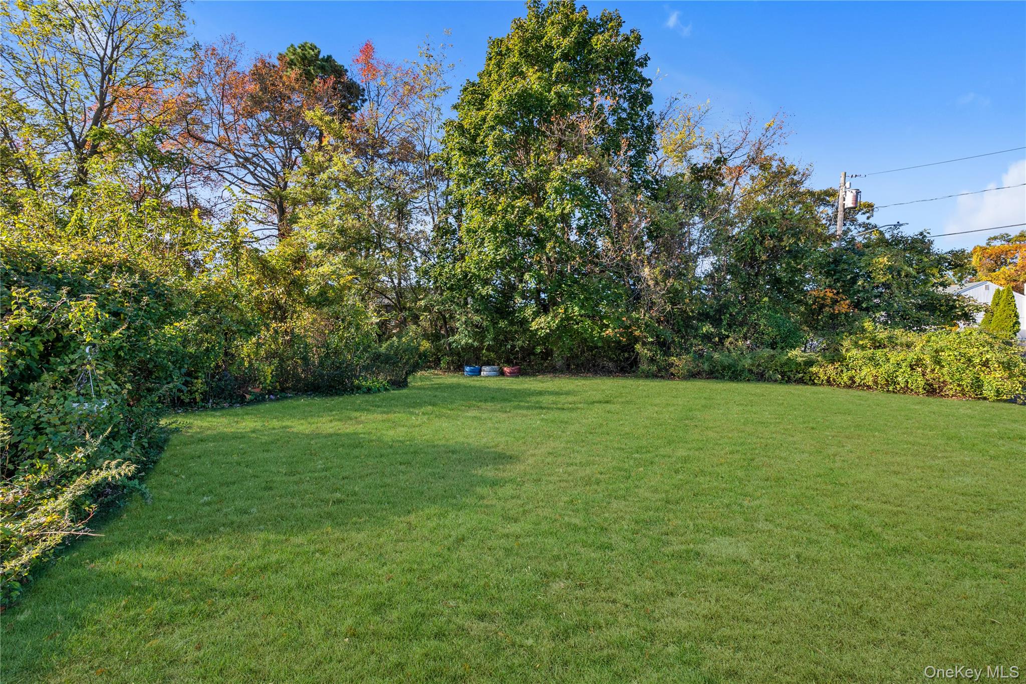 #5 photo, 166 & 170 Woodrow Parkway, West Babylon , NY 11704