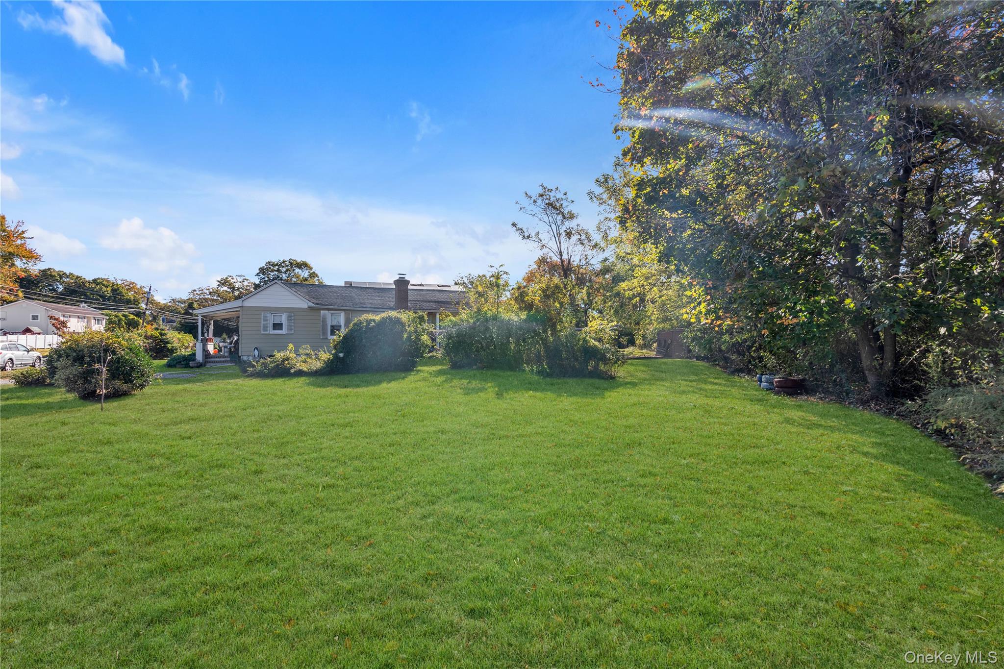 #6 photo, 166 & 170 Woodrow Parkway, West Babylon , NY 11704