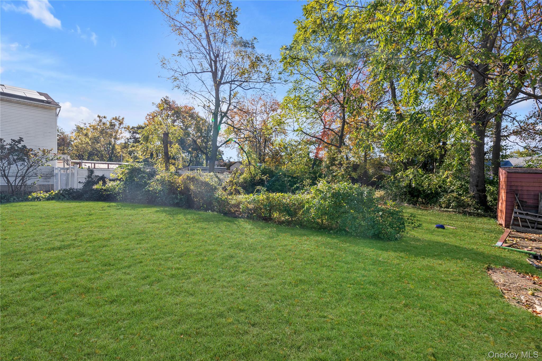 #8 photo, 166 & 170 Woodrow Parkway, West Babylon , NY 11704